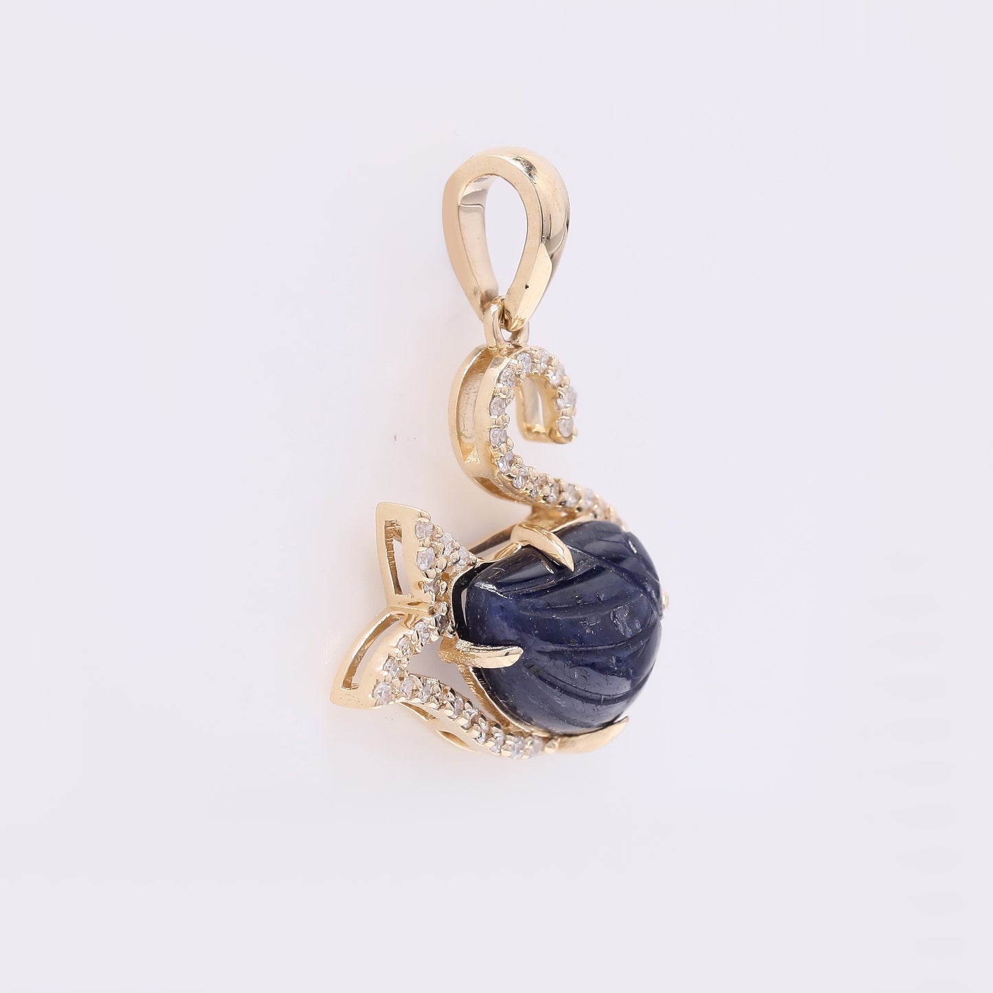 3.34 Ct Fancy Carving Natural Corundum Sapphire 14K Gold Pendant