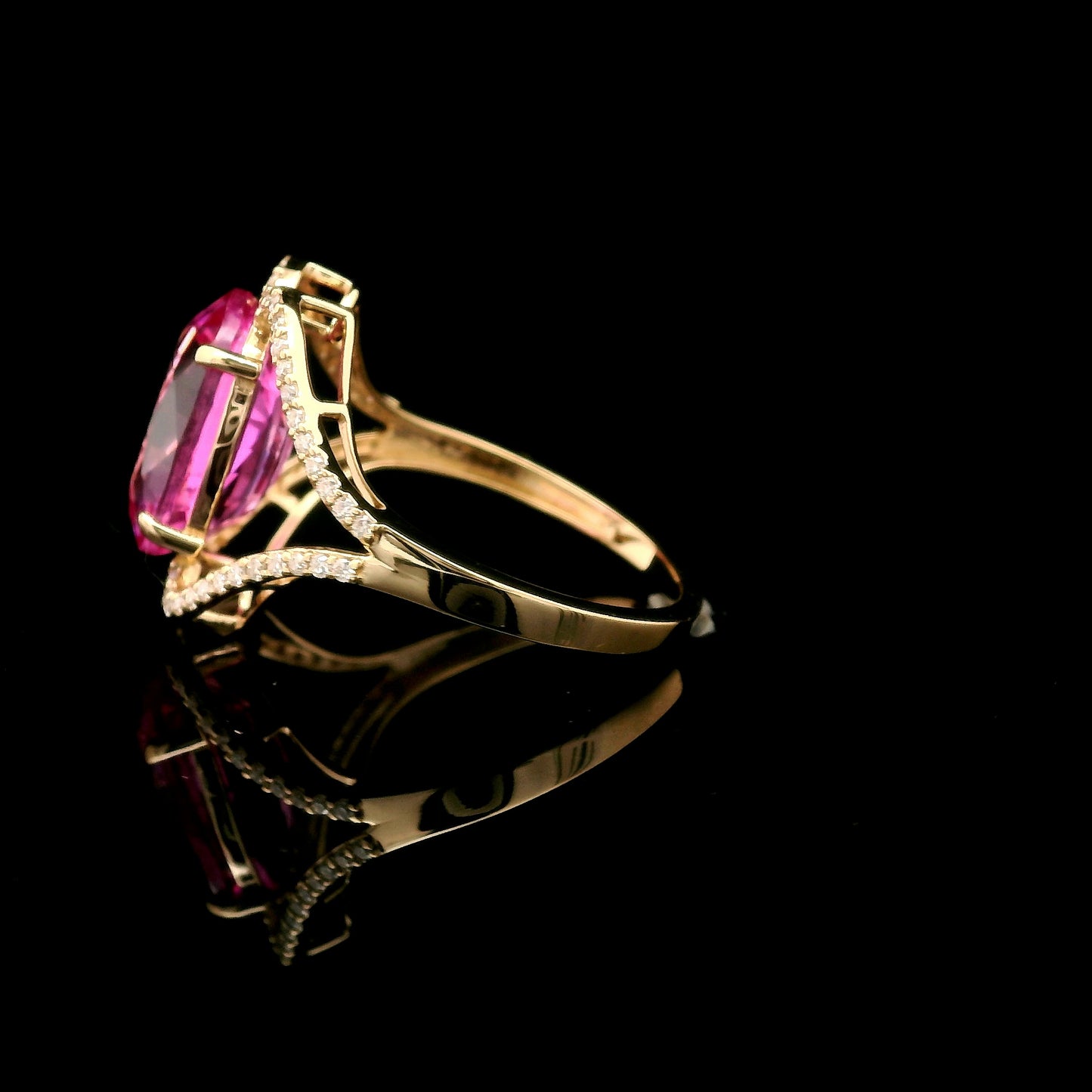 6.03 Ct Oval Mixed Cut Lab Grown Pink Sapphire 14K Gold Ring