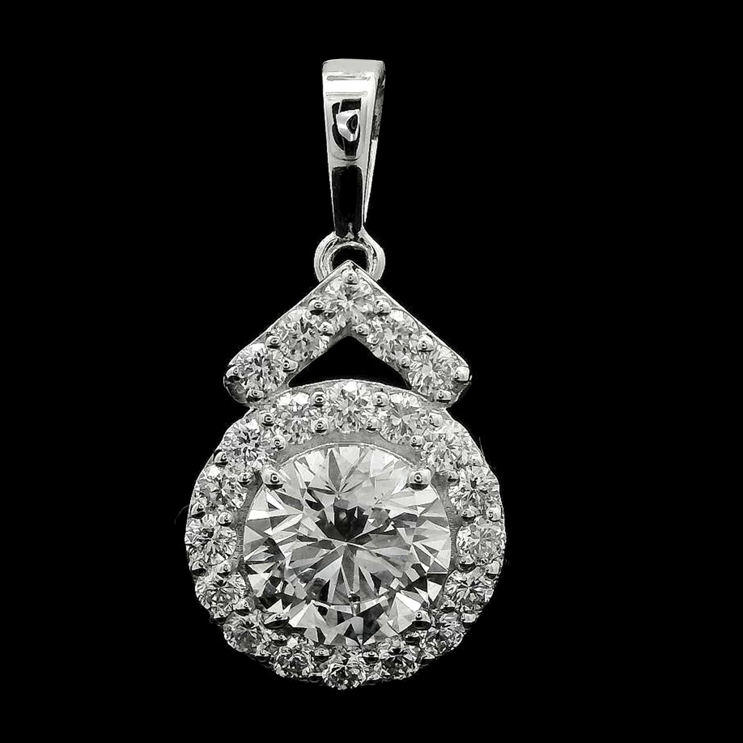 2.13 Carats Lab Grown Diamond 14K Gold Pendant