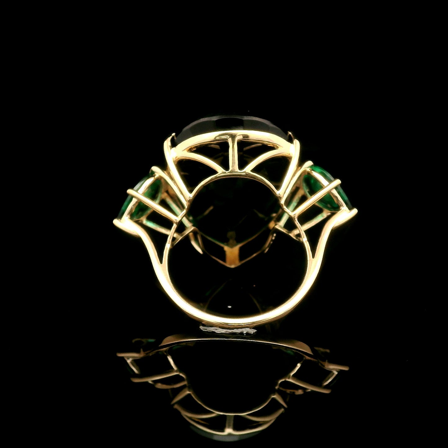 22.32 Ct Pear Mixed Cut Lab Grown Emerald 14K Gold Ring