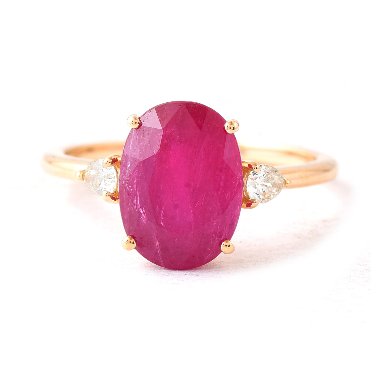 4.16 Ct Oval Ruby 18K Gold Ring