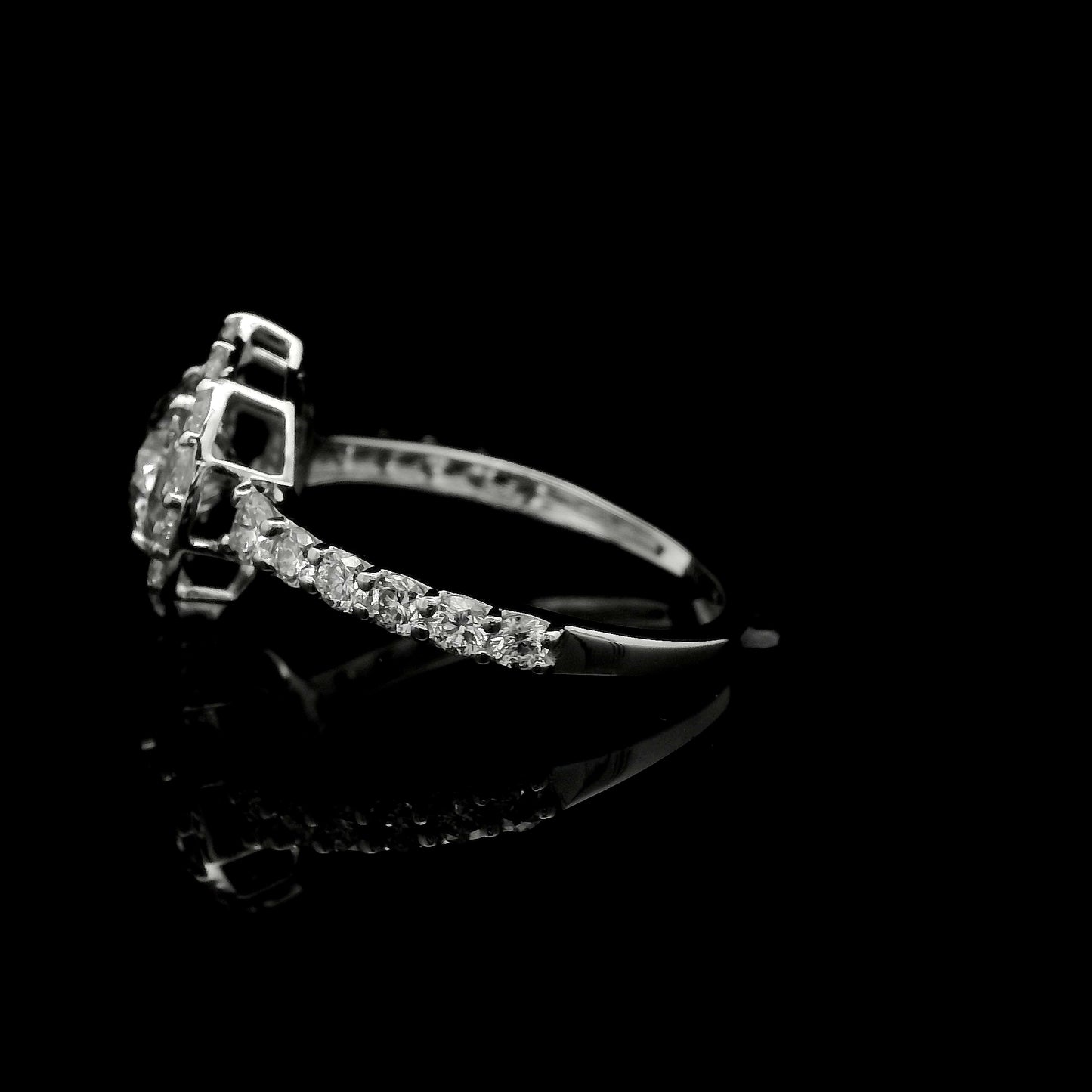 2.02 Carats Lab Grown Diamond 14K Gold Ring
