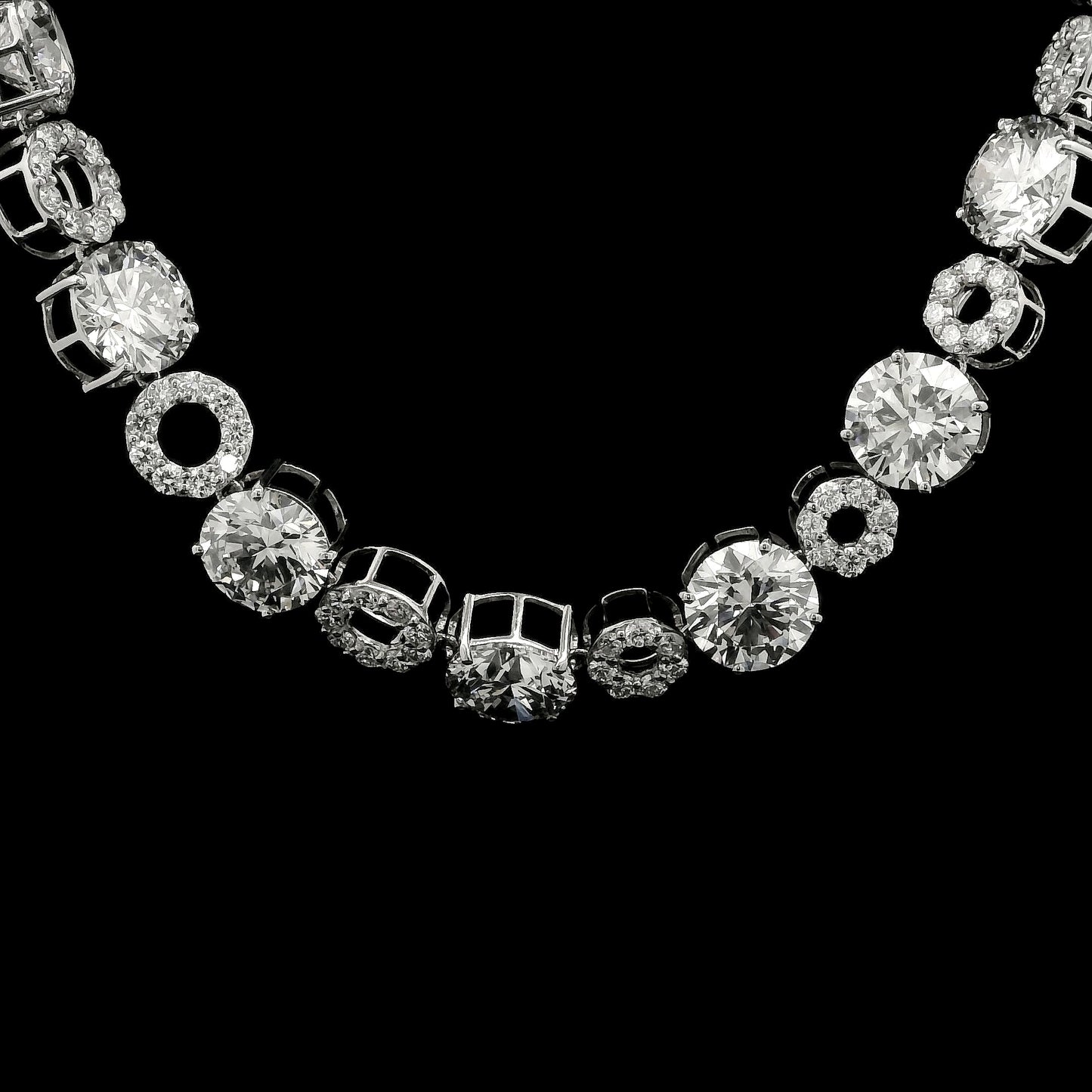 68.44 Ct Round Lab Grown Diamond 14K Gold Necklace