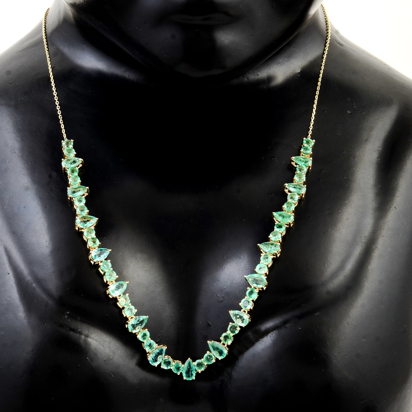 4.93 Carat Emerald 14K Gold Necklace