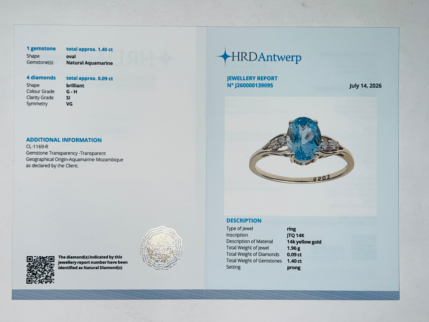 1.49 Ct Oval Natural Aquamarine 14K Gold Ring