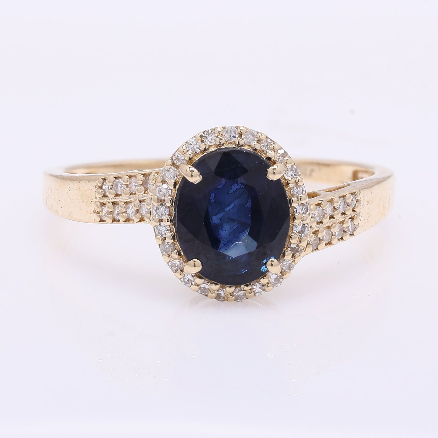1.82 Ct Oval Mixed Cut Natural Sapphire 14K Gold Ring