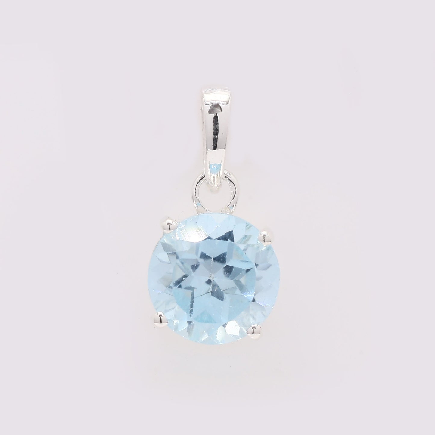 2.16 Ct Round Blue Topaz 925 Silver Pendant