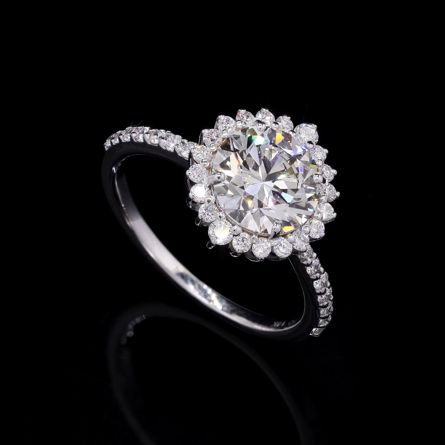 2.48 Carats Lab Grown Diamond 14K Gold Ring
