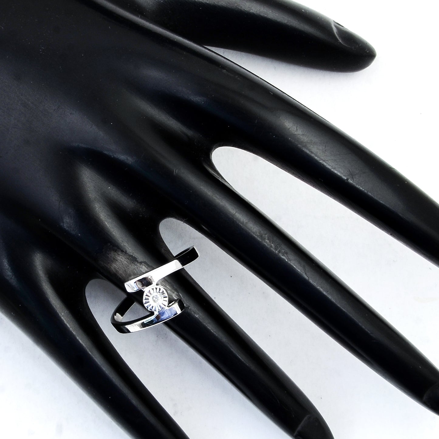 0.18 Ct Cubic Zirconia 925 Sterling Silver Ring