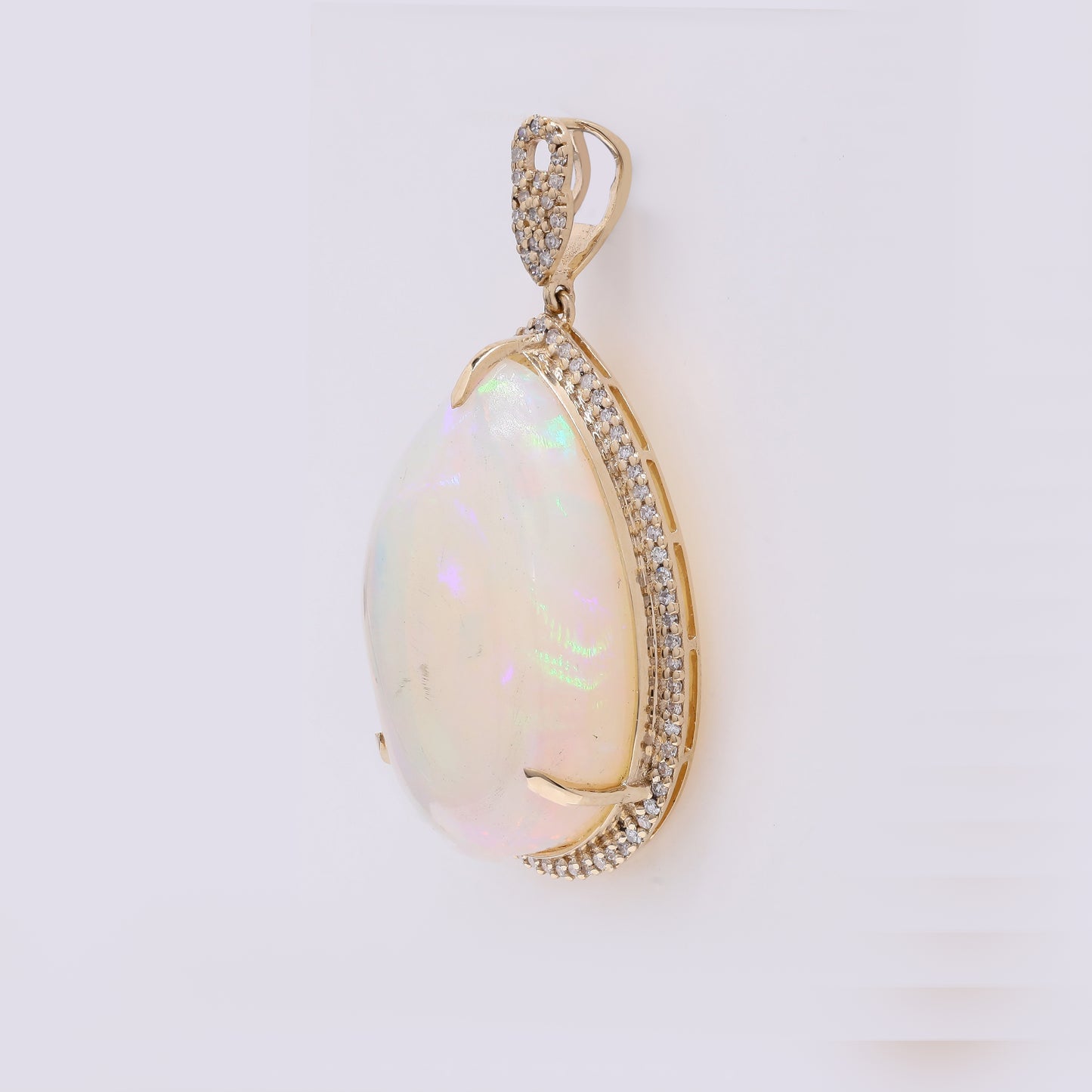 18.10 Ct Pear Cabochon Natural Opal 14K Gold Pendant