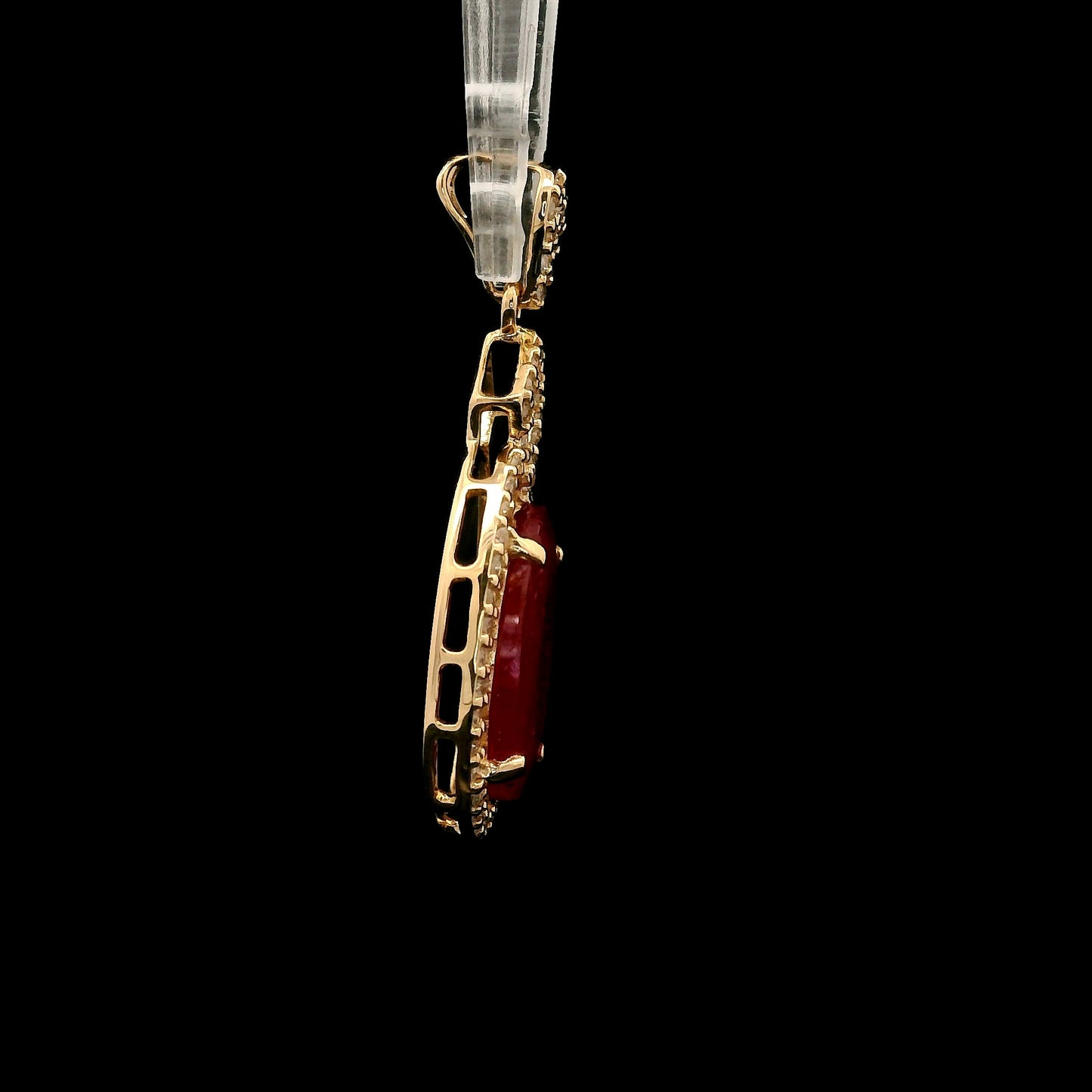 2.30 Ct Oval Mixed Cut Natural Corundum Ruby 14K Gold Pendant
