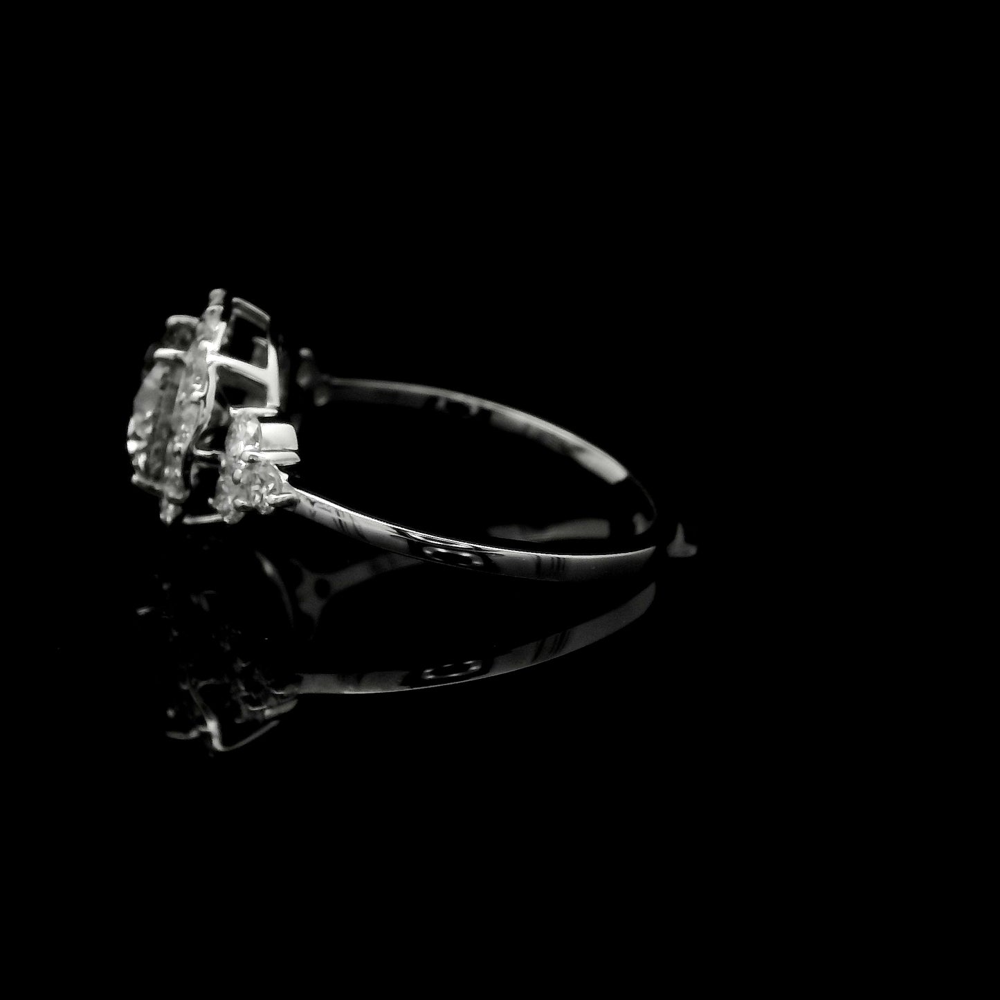 2.01 Carats Lab Grown Diamond 14K Gold Ring