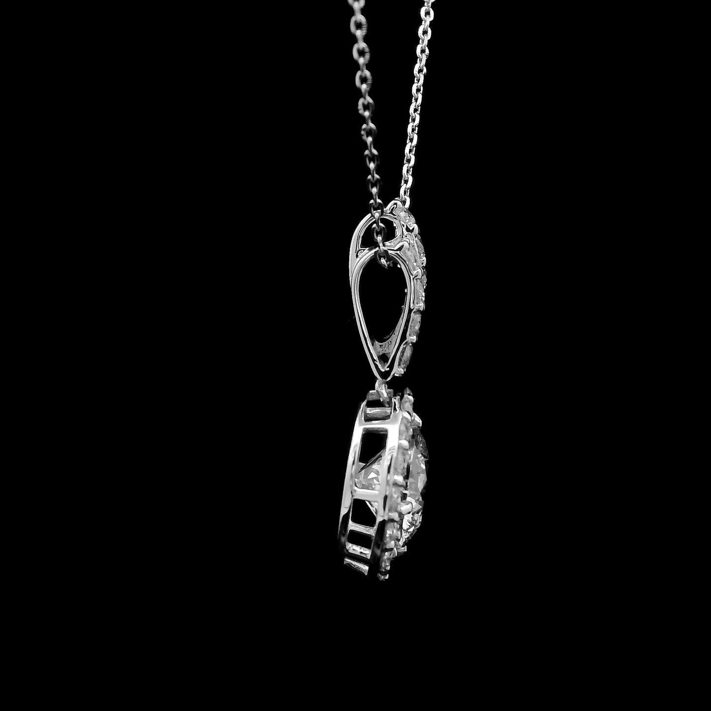 2.13 Carats Lab Grown Diamond 14K Gold Pendant
