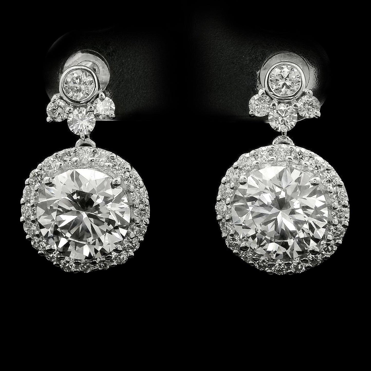 4.53 Carats Lab Grown Diamond 14K Gold Earrings