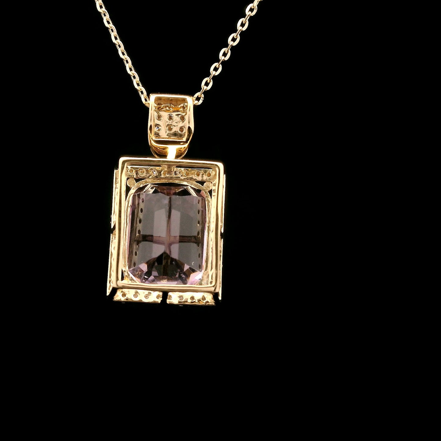 6.28 Ct Cushion Kunzite 14K Gold Pendant