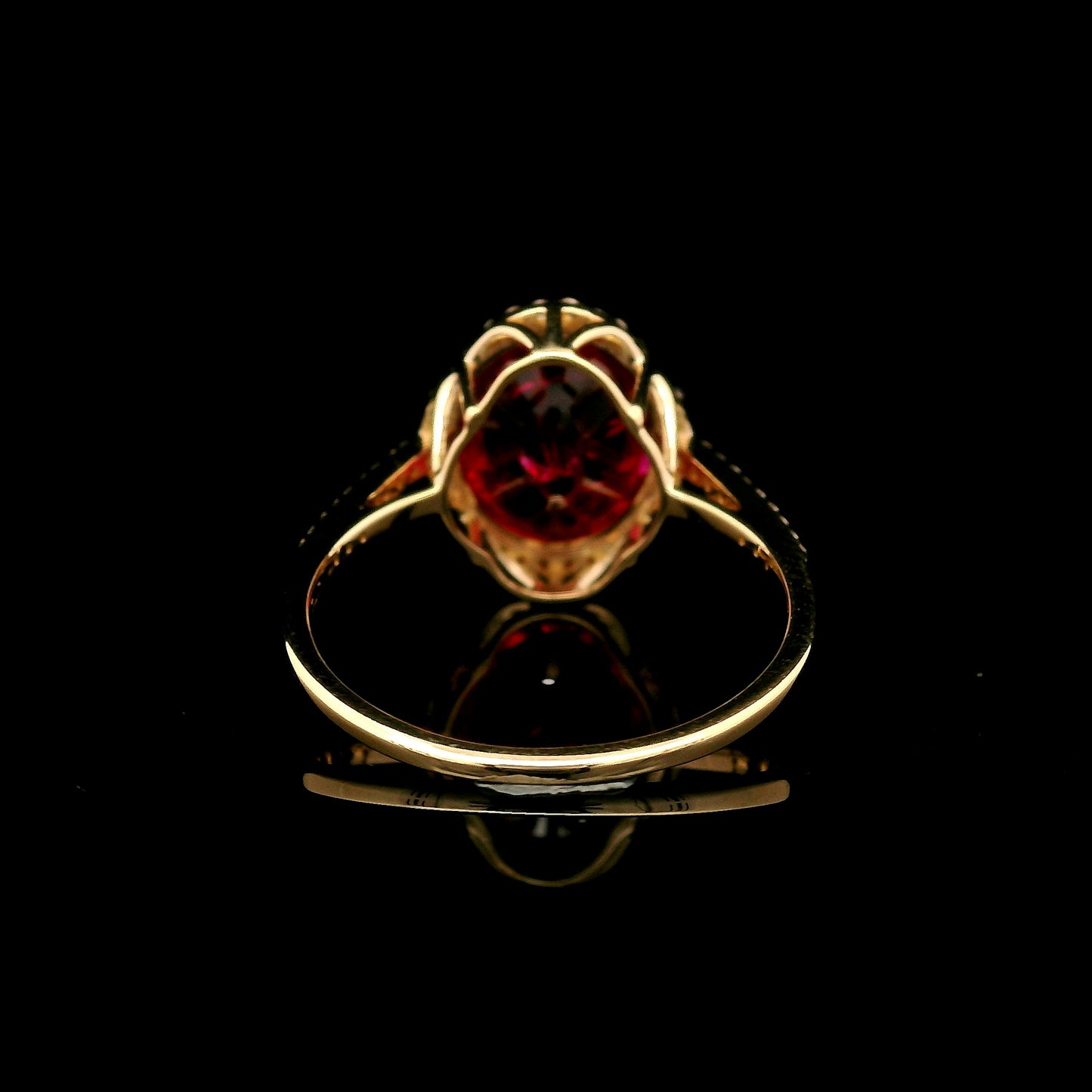 4.60 Ct Oval Mixed Cut Lab Grown Ruby 14K Gold Ring