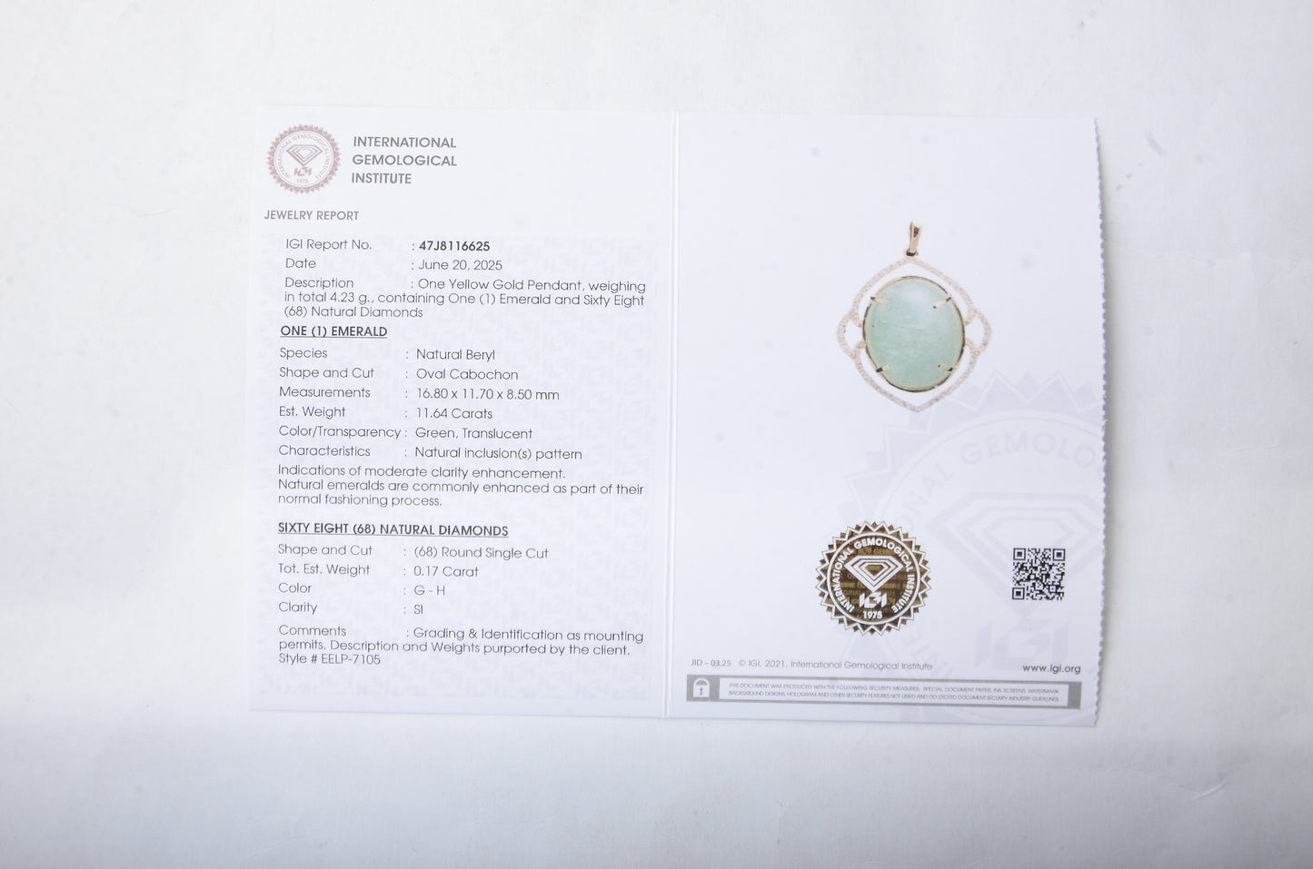 11.81 Ct Oval Cabochon Natural Beryl Emerald 14K Gold Pendant