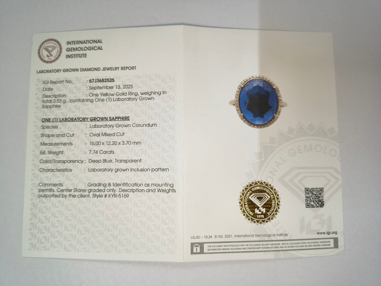 7.91 Ct Oval Mixed Cut Lab Grown Sapphire 14K Gold Ring