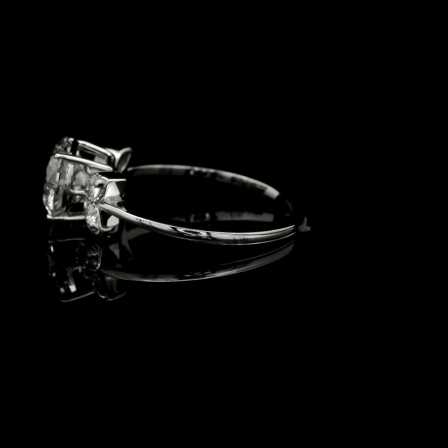 2.11 Carats Lab Grown Diamond 14K Gold Ring