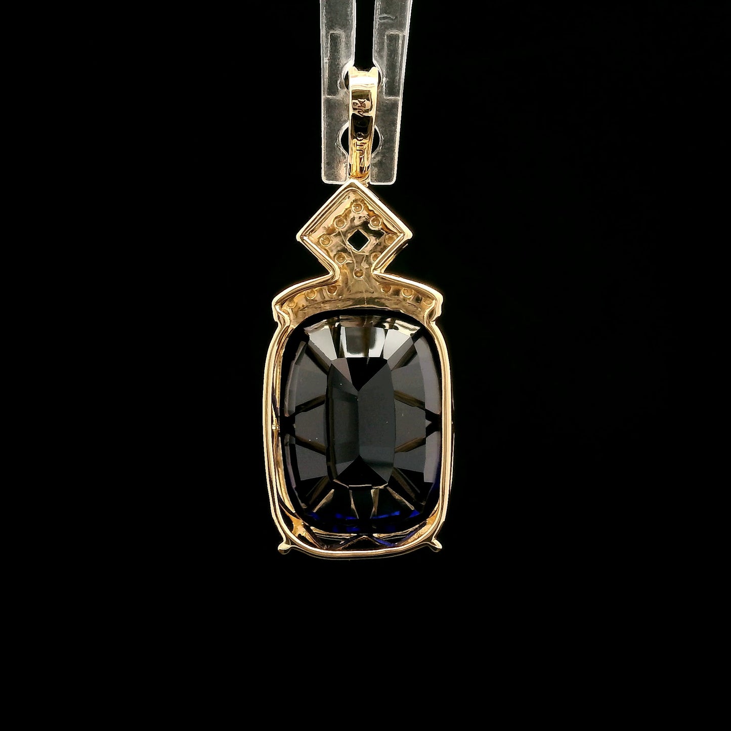 13.65 Ct Rectangular Cushion Mixed Cut Lab Grown Sapphire 14K Gold Pendant