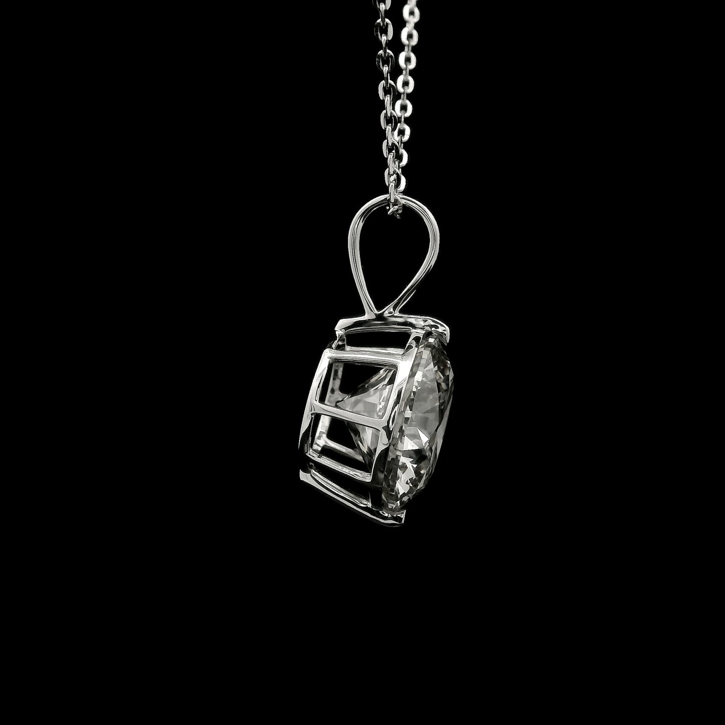 3.06 Carats Lab Grown Diamond 14K Gold Pendant