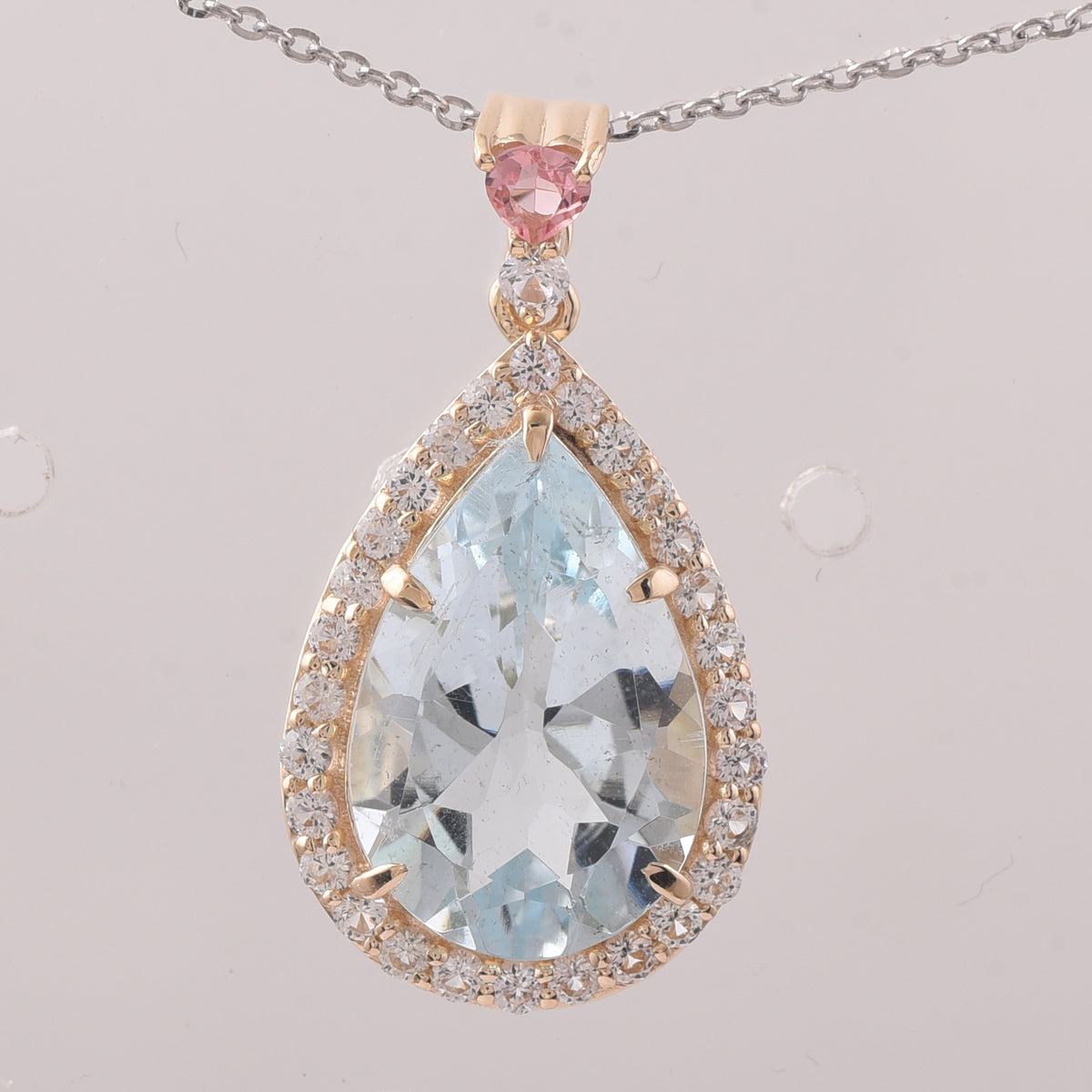 5.20 Ct Pear Aquamarine 9K Gold Pendant