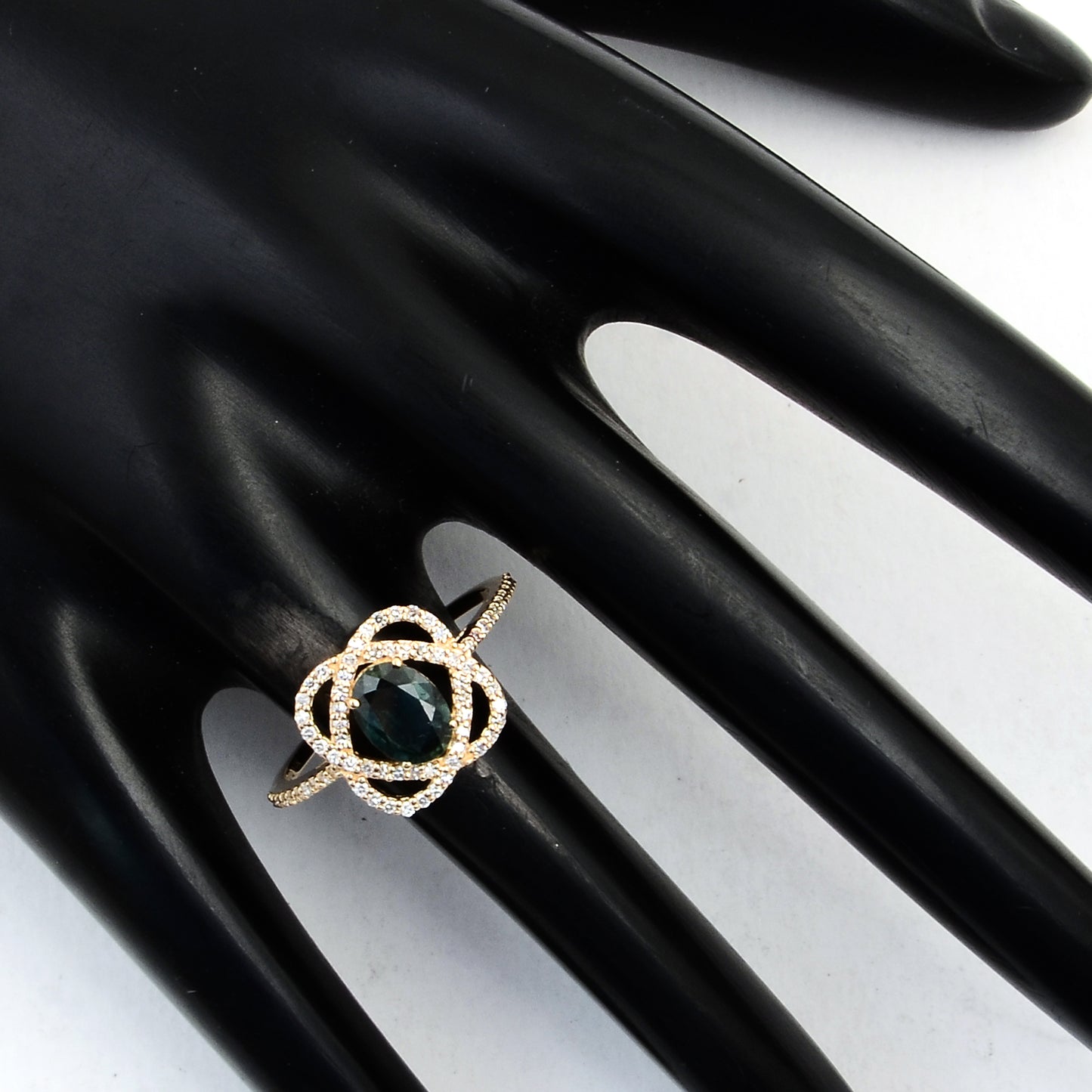 1.07 Ct Oval Mixed Cut Natural Corunum Green Sapphire 14K Gold Ring