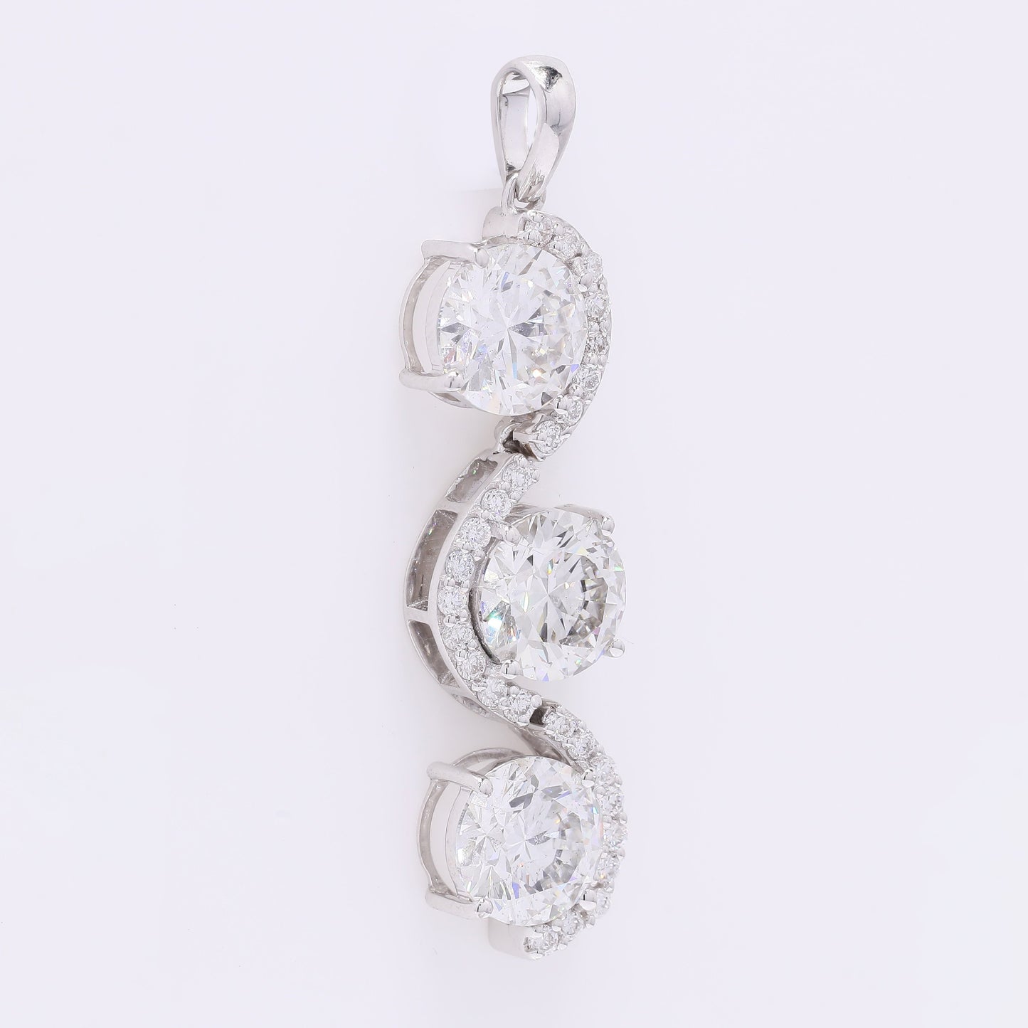 4.94 Carats Lab Grown Diamond 14K Gold Pendant