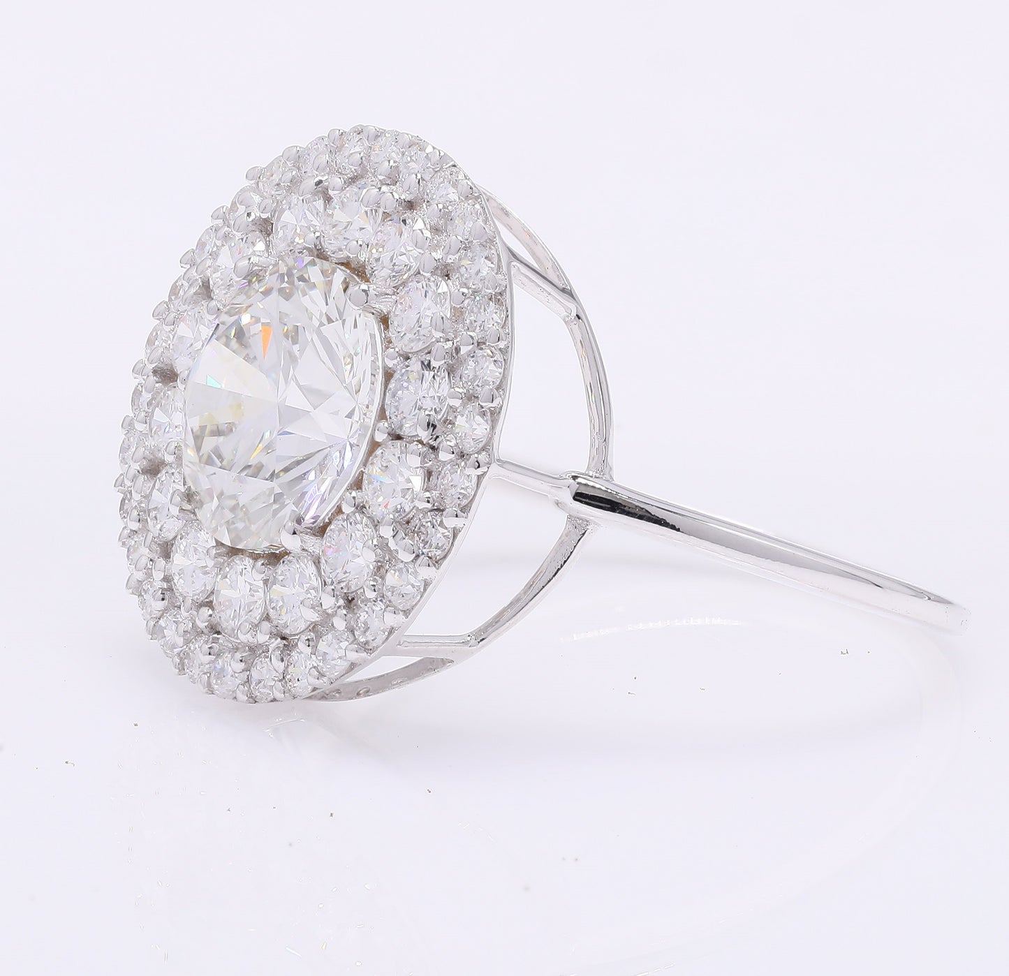 3.26 Carats Lab Grown Diamond 14K Gold Ring