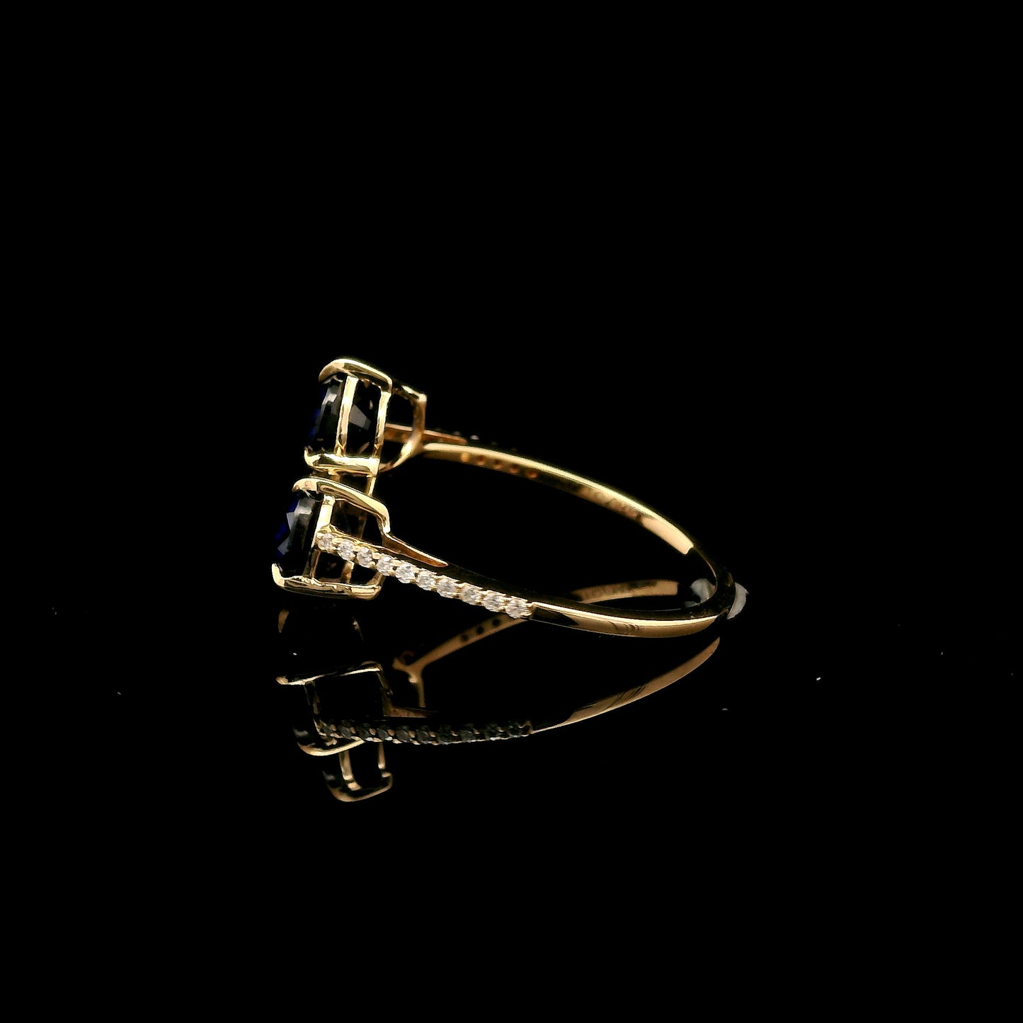 3.30 Ct Oval Mixed Cut Lab Grown Sapphire 14K Gold Ring