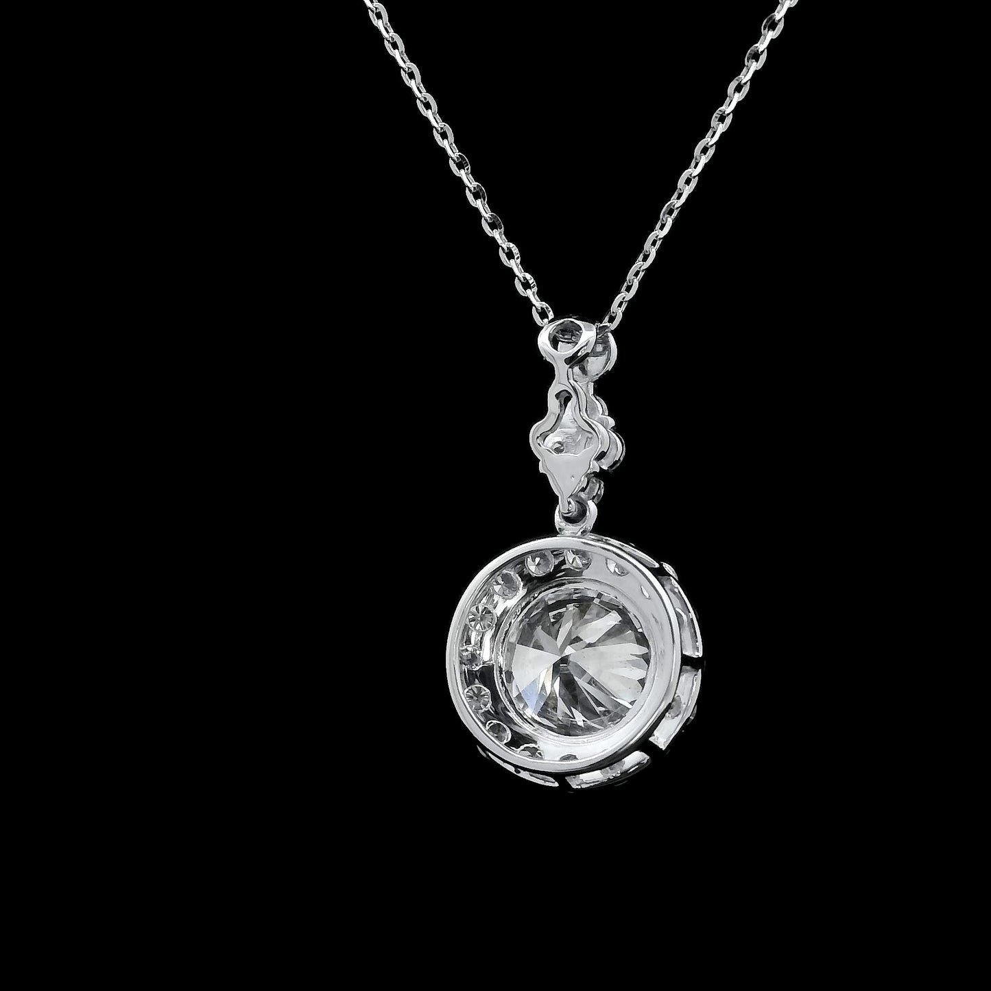 2.18 Carats Lab Grown Diamond 14K Gold Pendant