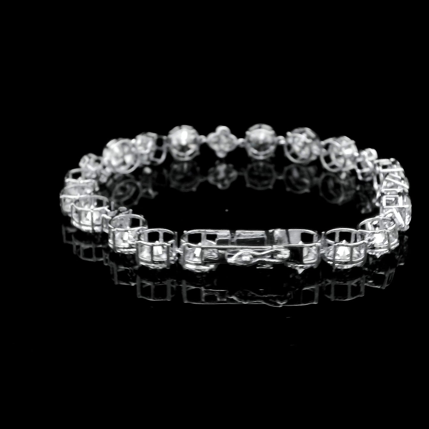 20.94 Ct Round Lab Grown Diamond 14K Gold Bracelet