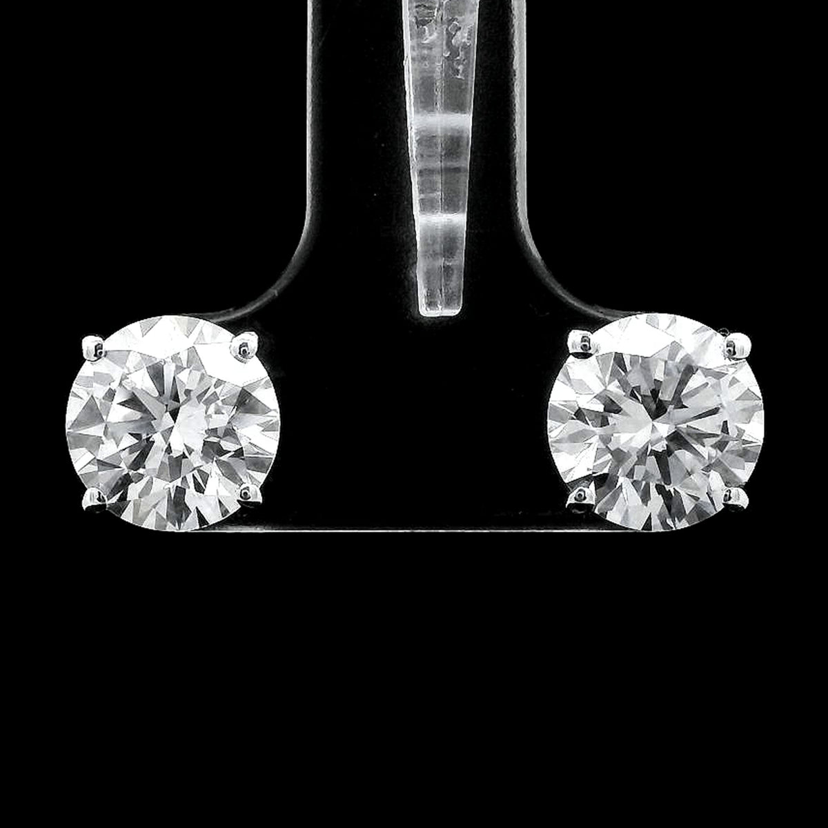 3.19 Carats Lab Grown Diamond 14K Gold Earrings