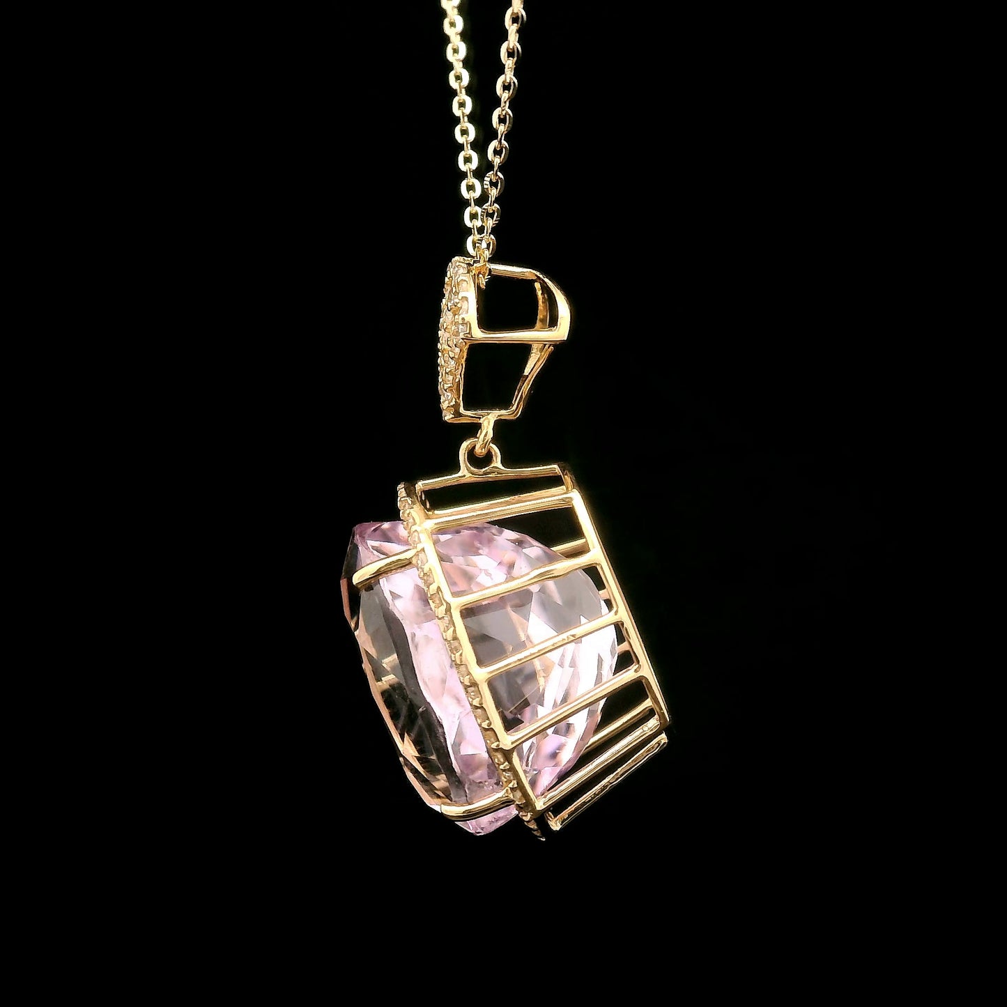 15.60 Ct Oval Kunzite 14K Gold Pendant