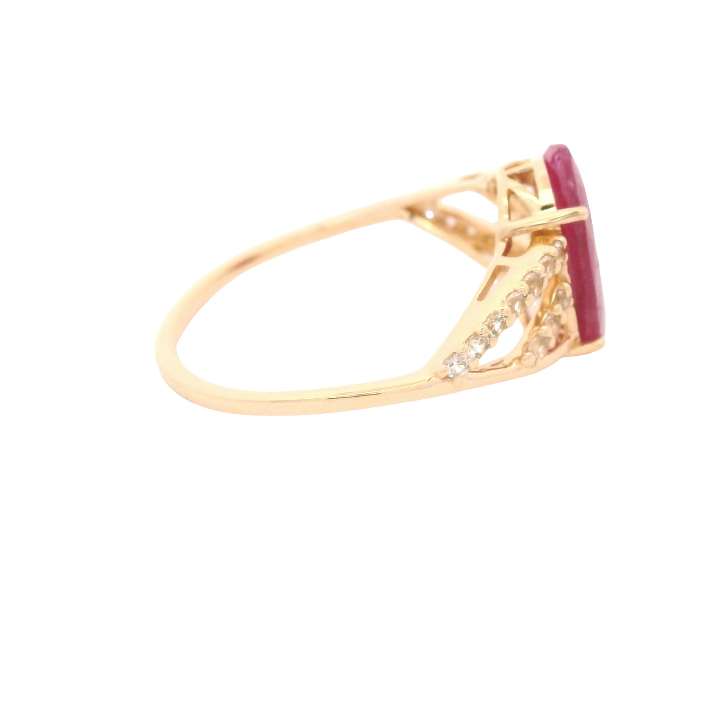 2.89 Ct Oval Ruby 14K Gold Ring
