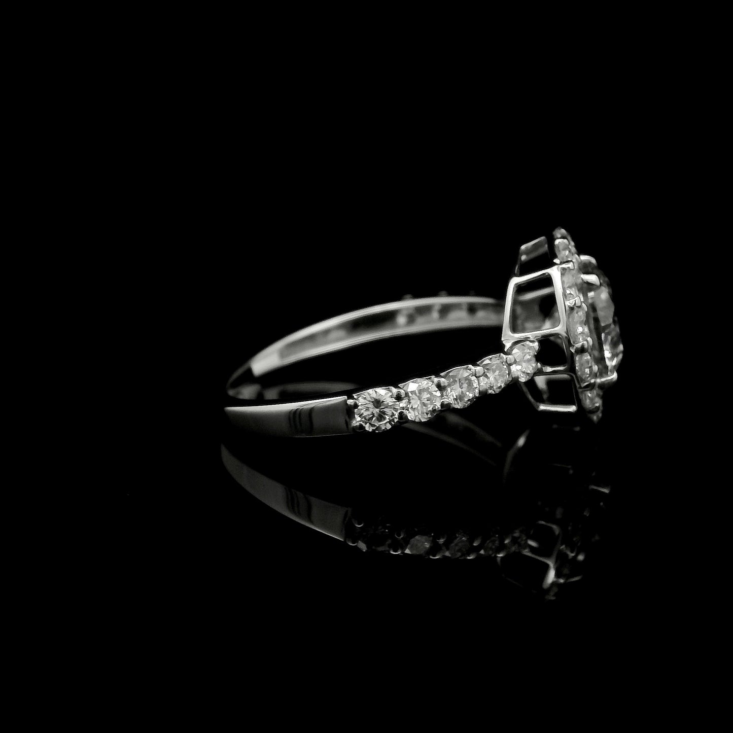 2.02 Carats Lab Grown Diamond 14K Gold Ring