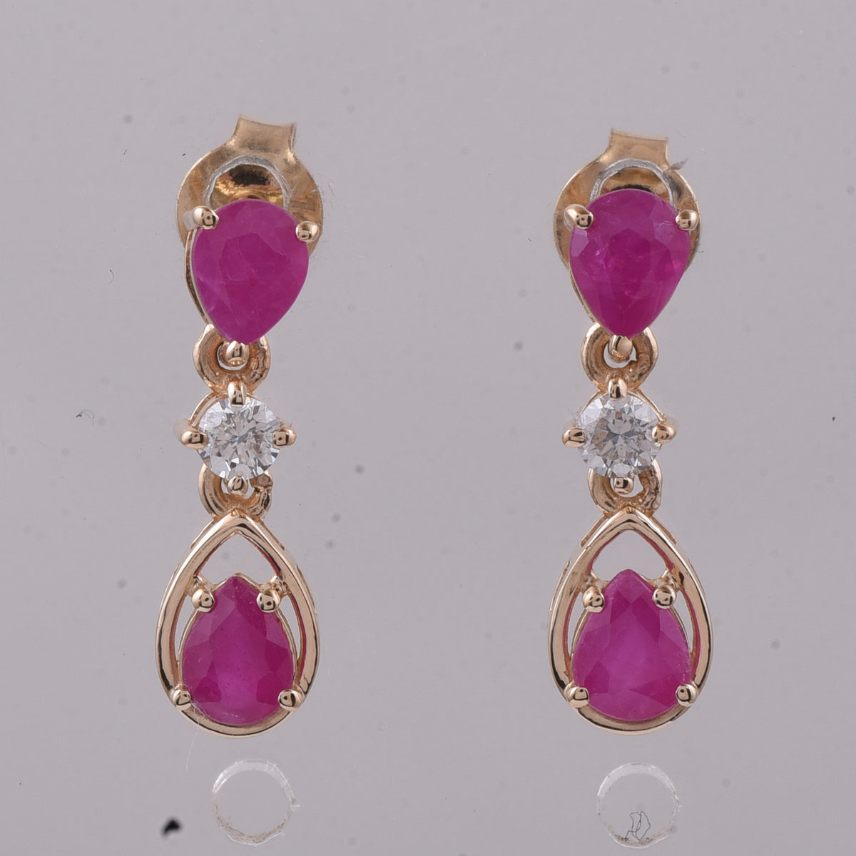1.39 Ct Pear Natural Ruby 14K Gold Earrings
