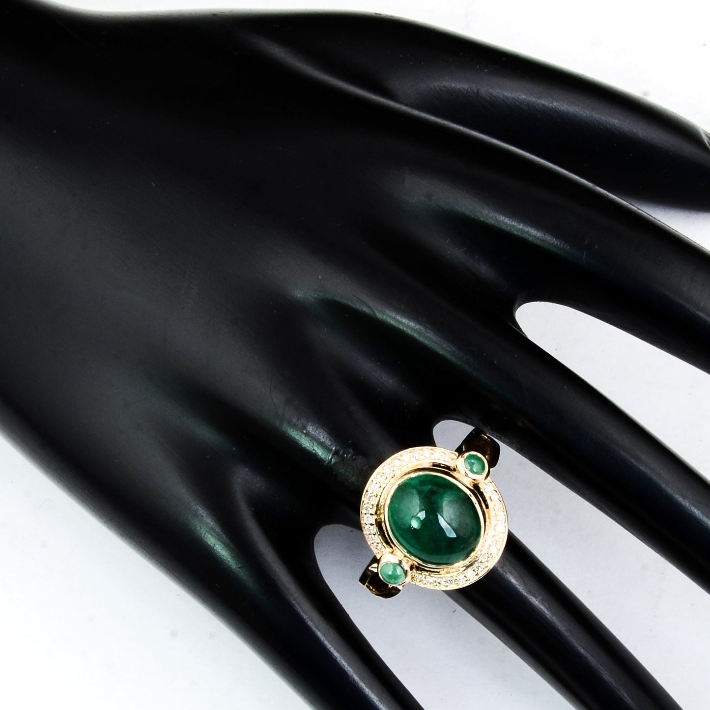 4.73 Carat Oval Natural Beryl Emerald 14K Gold Ring