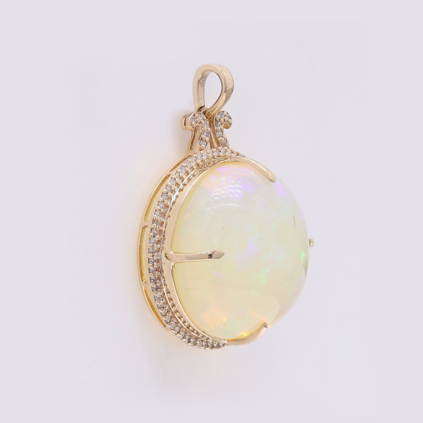 18.33 Ct Round Cabochon Natural Opal 14K Gold Pendant