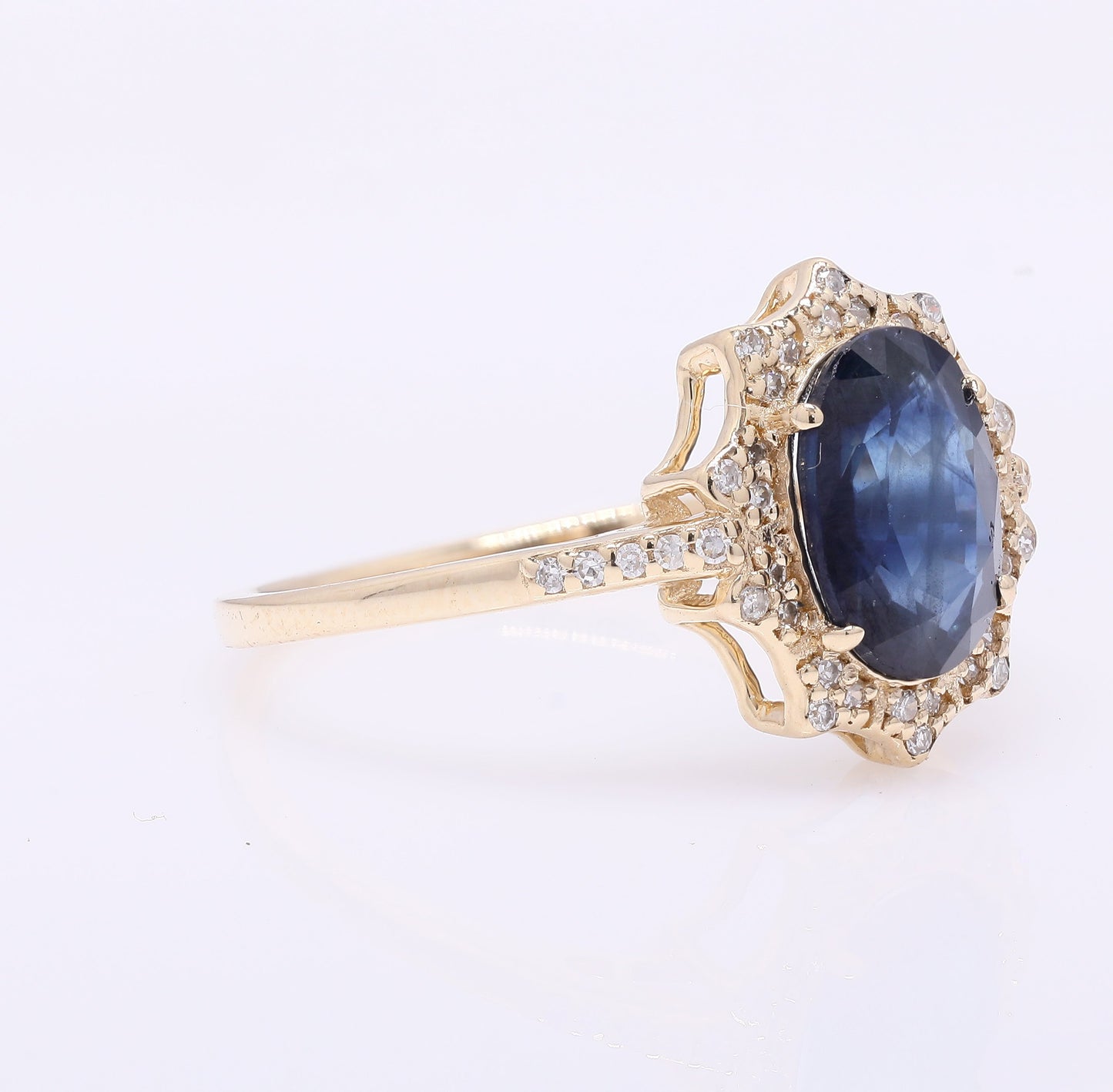 2.07 Ct Oval Mixed Cut Natural Sapphire 14K Gold Ring
