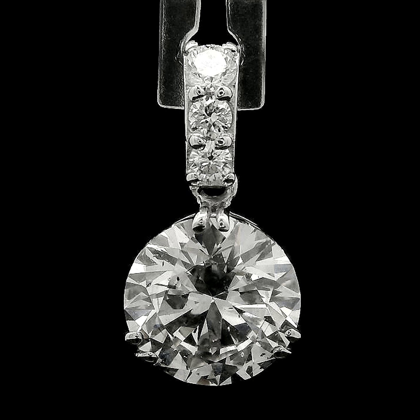 2.00 Carats Lab Grown Diamond 14K Gold Pendant