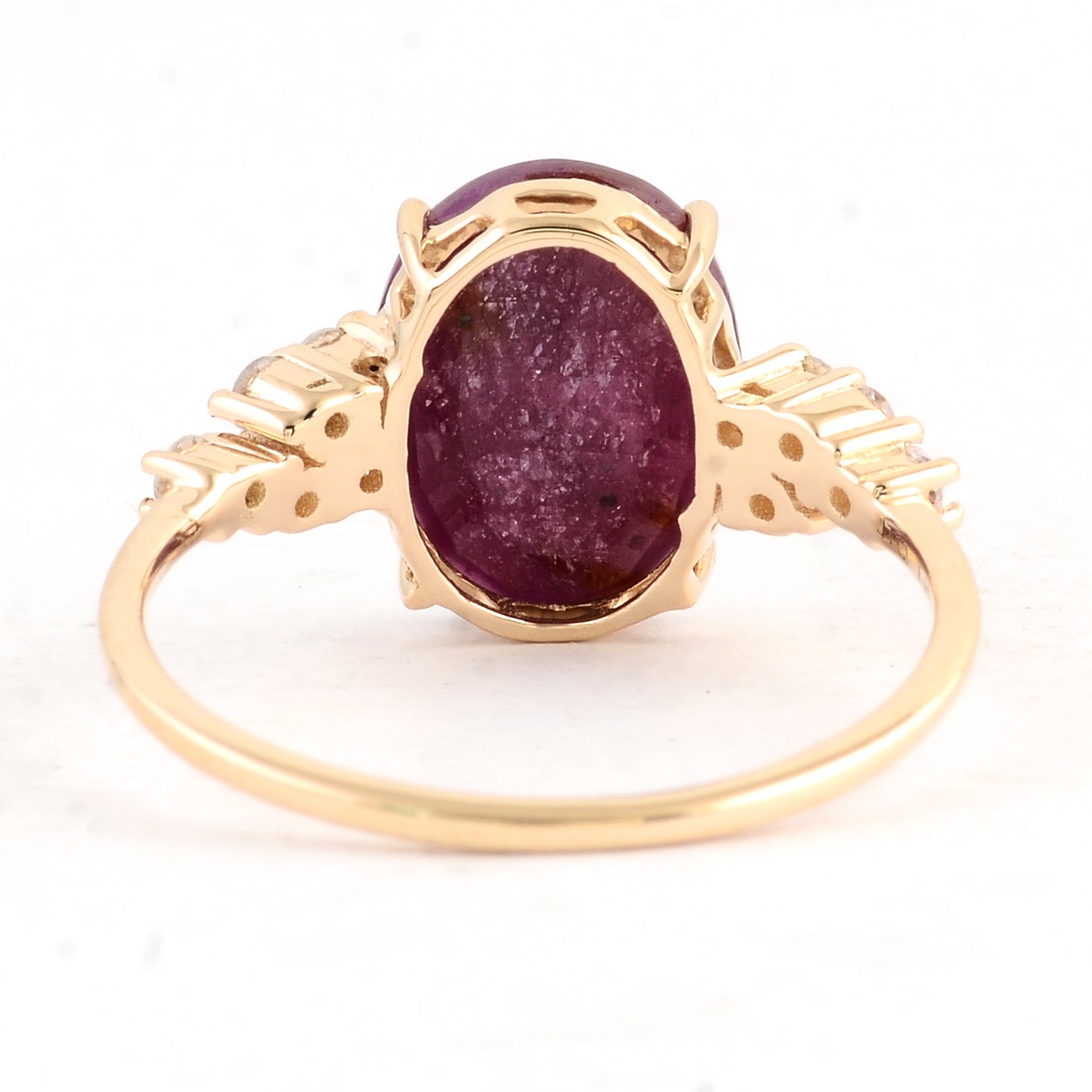 3.16 Ct Oval Ruby 14K Gold Ring