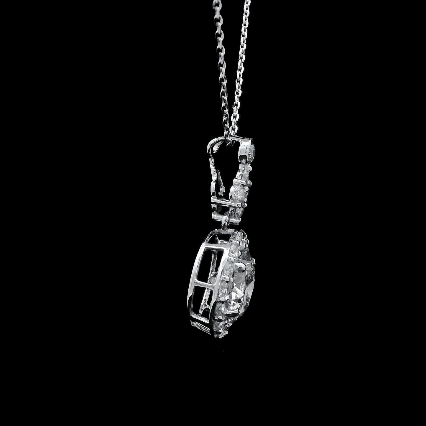 2.18 Carats Lab Grown Diamond 14K Gold Pendant