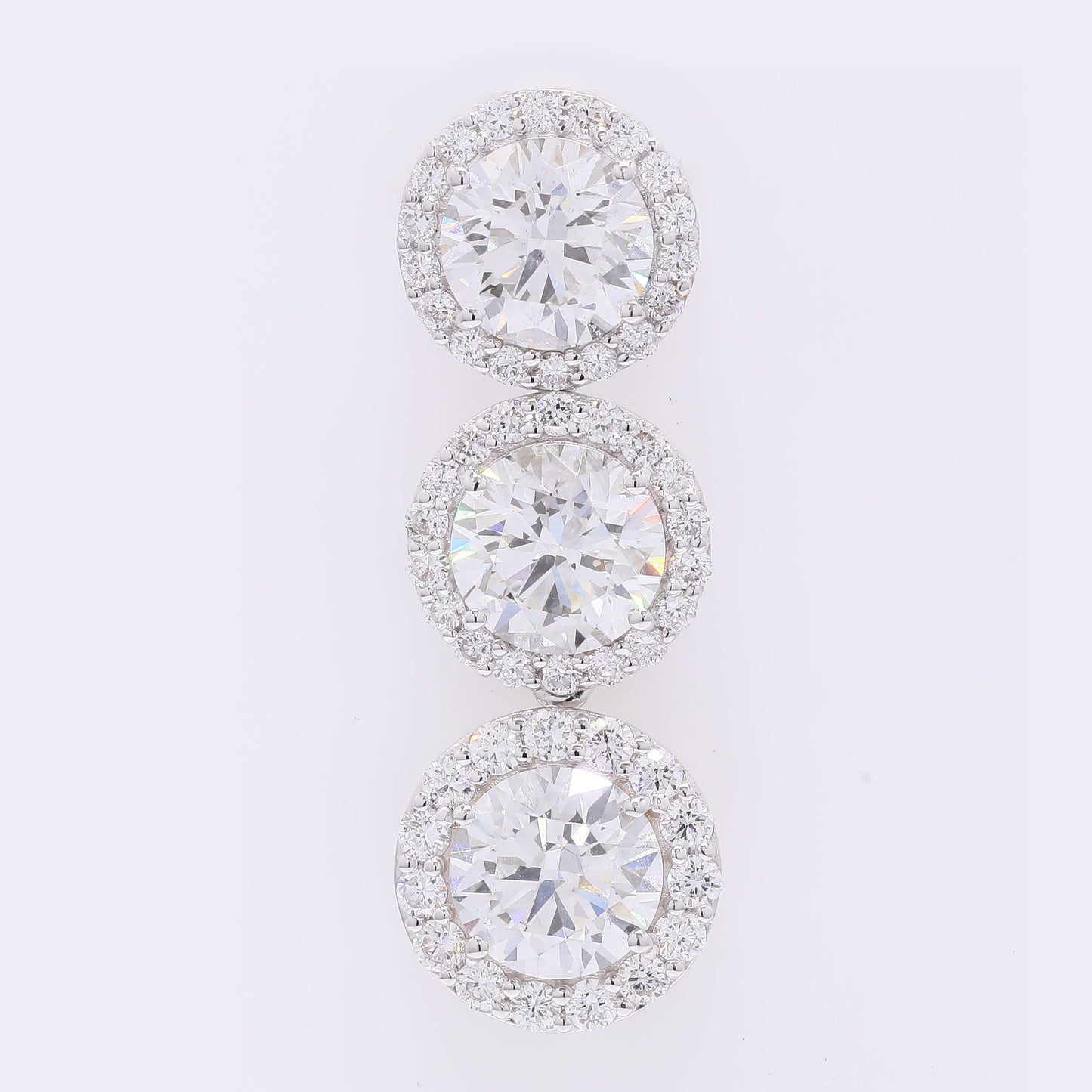 5.60 Carats Lab Grown Diamond 14K Gold Pendant