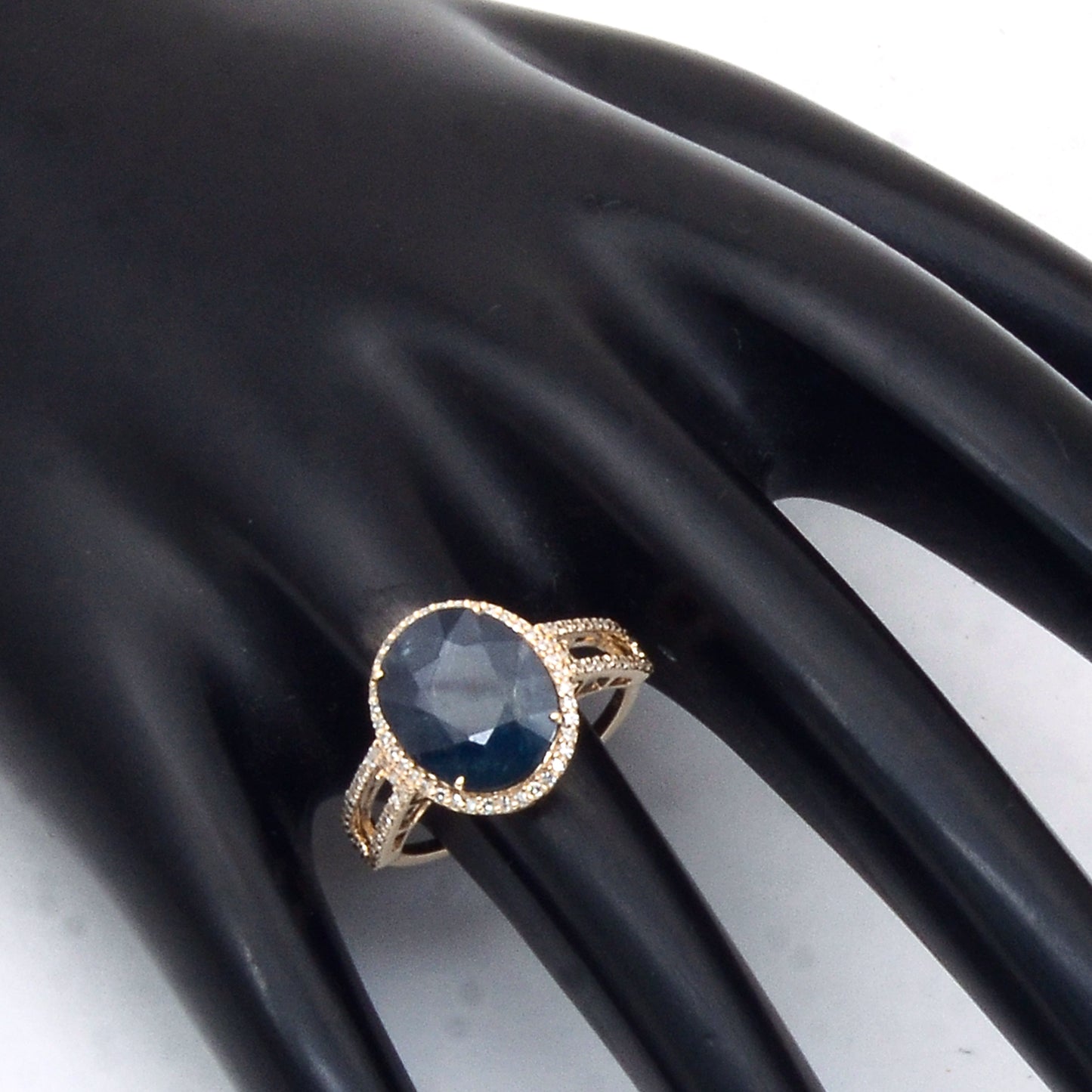 5.17 Ct Oval Mixed Cut Natural Sapphire 14K Gold Ring