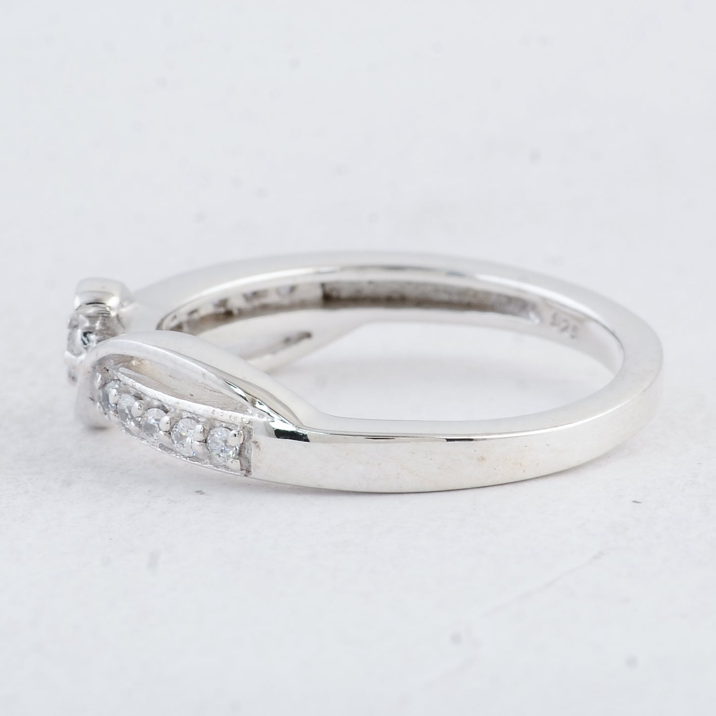 0.30 Ct Round Cubic Zirconia 925 Sterling Silver Ring