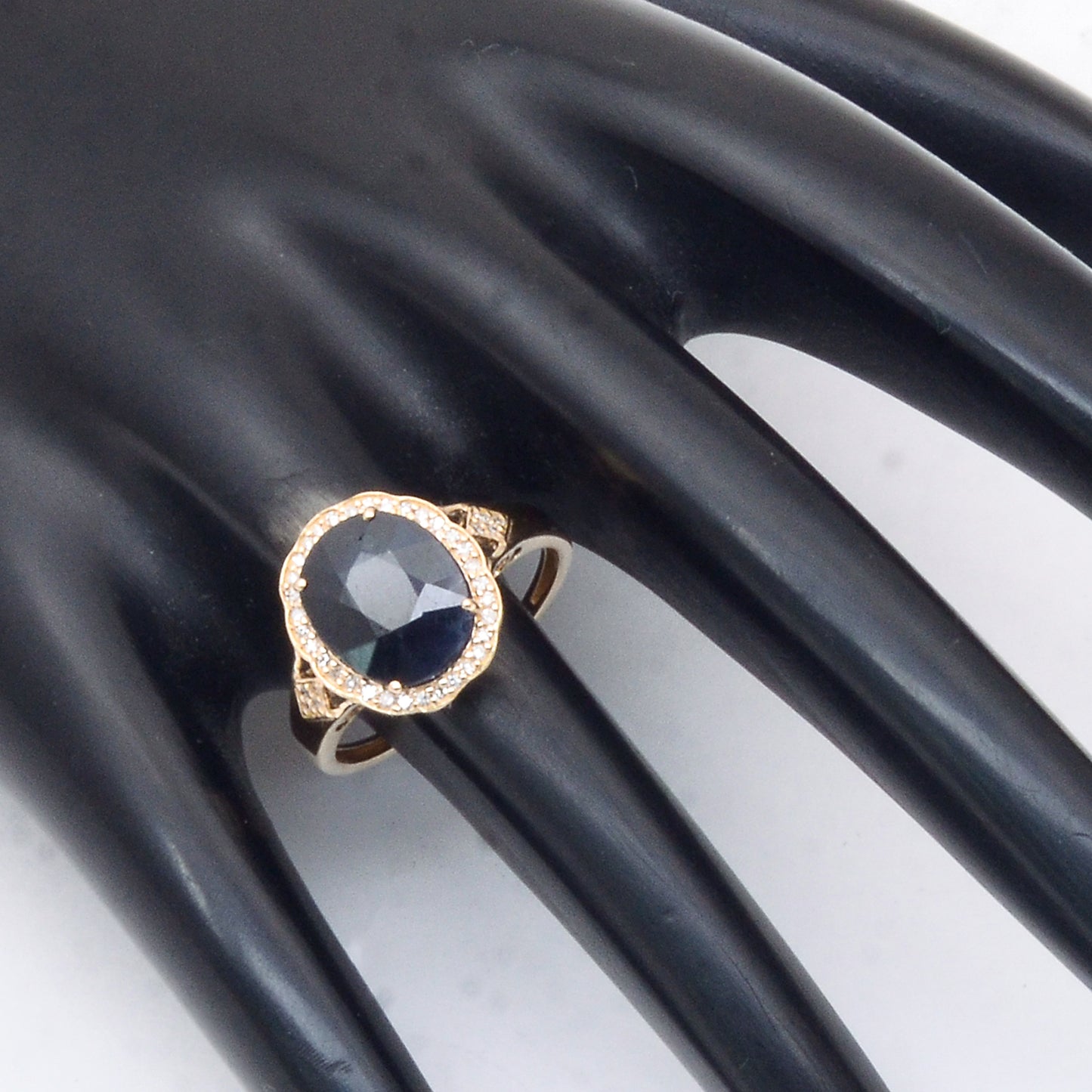4.79 Ct Oval Mixed Cut Natural Sapphire 14K Gold Ring