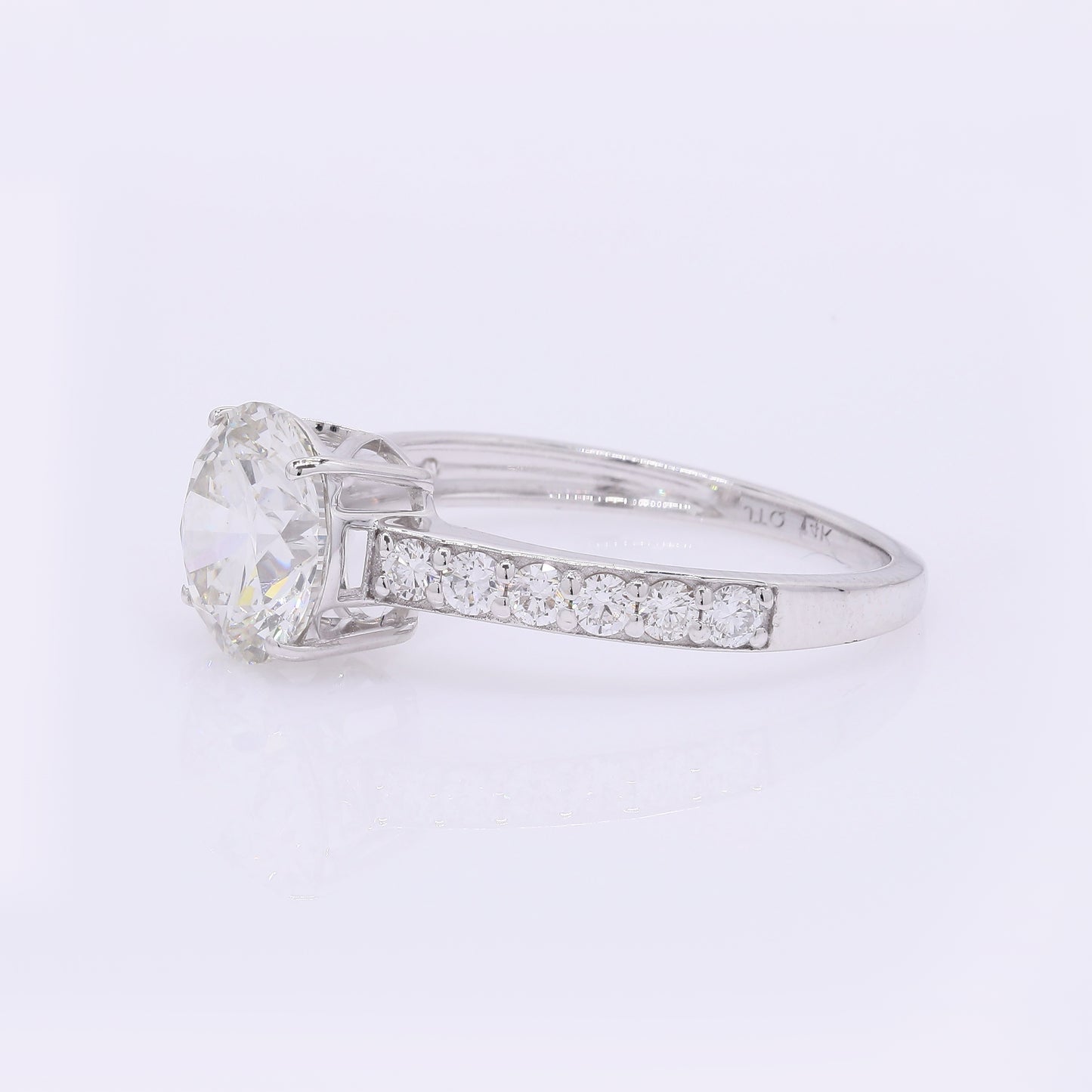 2.37 Carats Lab Grown Diamond 14K Gold Ring