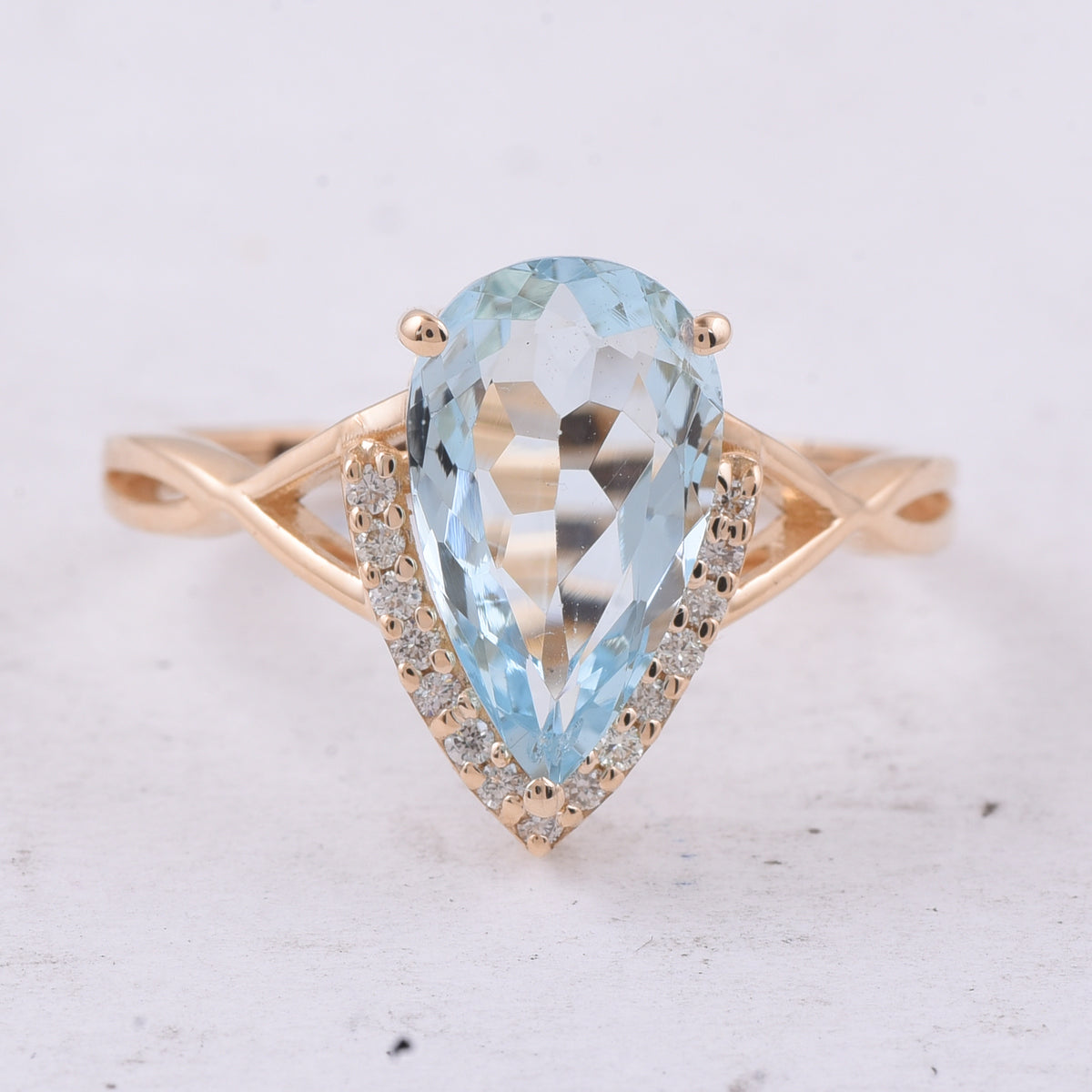 2.22 Ct Pear Natural Aquamarine 14K Gold Ring