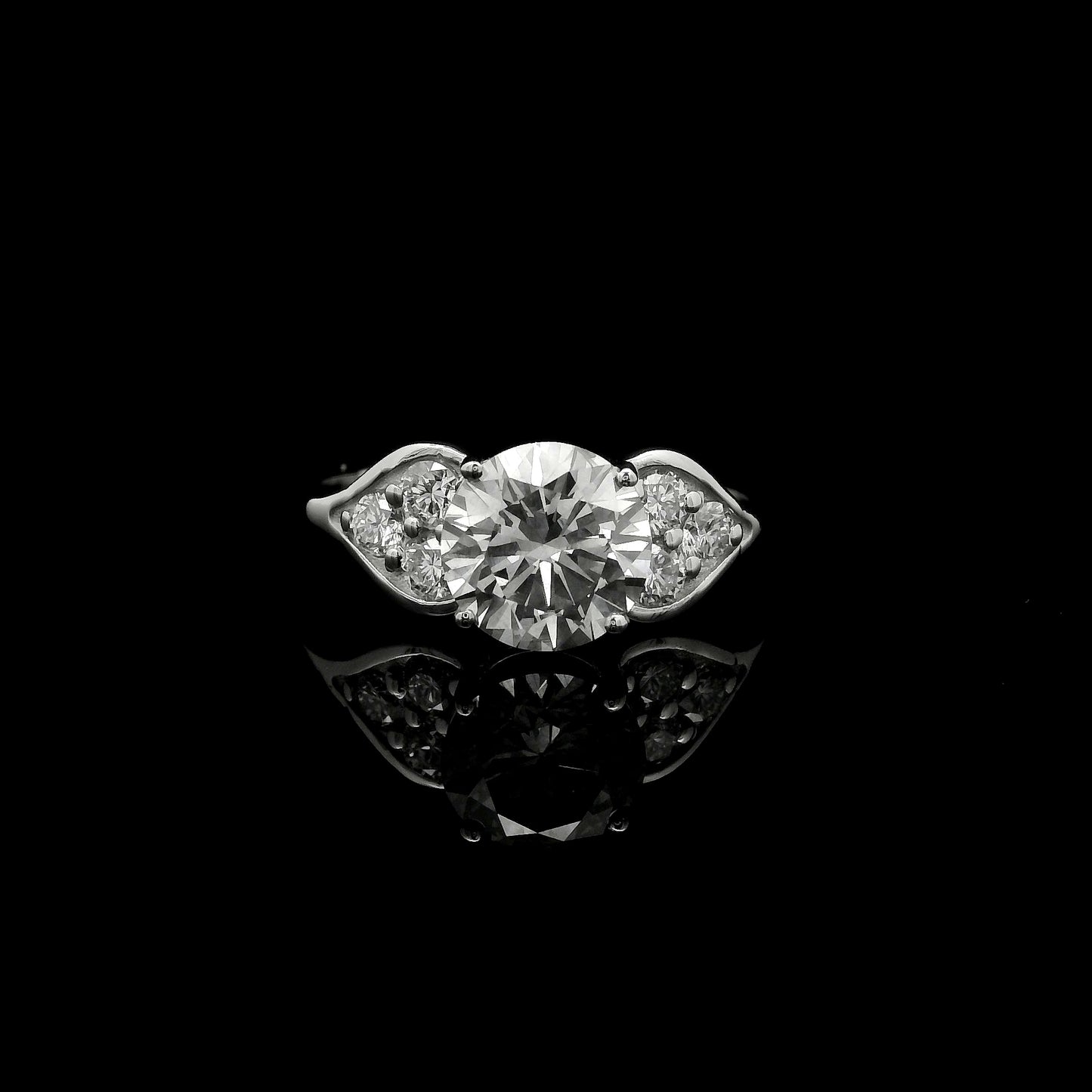2.02 Carats Lab Grown Diamond 14K Gold Ring
